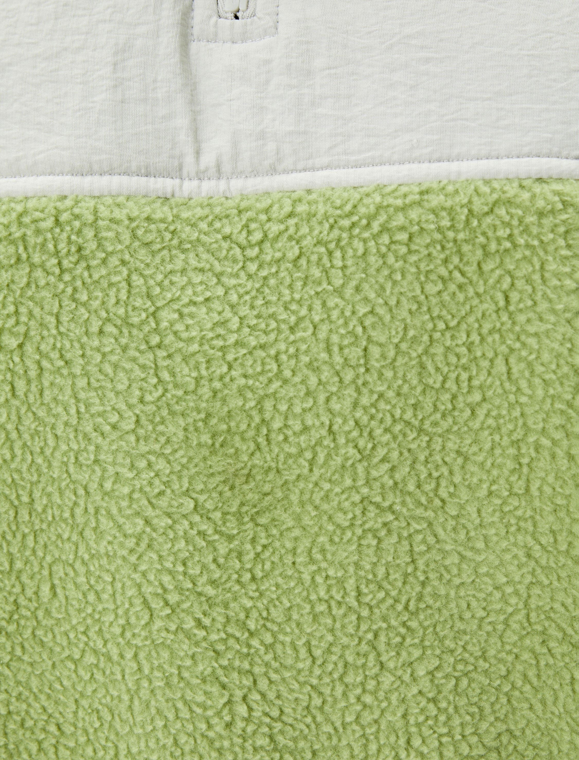   Kapşonlu Sweat Peluş Mont Yarım Fermuarlı Çift Kumaş Kullanımlı Cepli