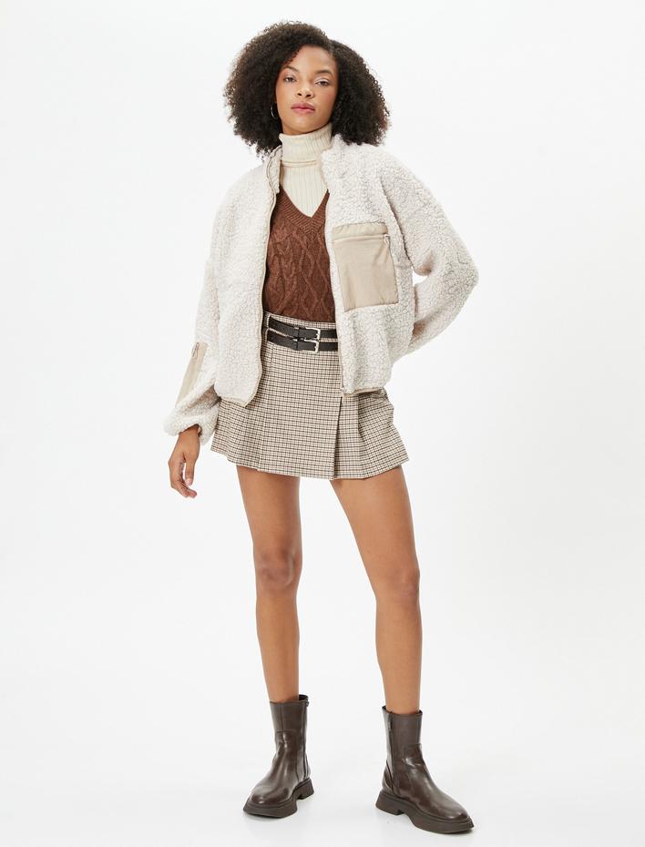  Peluş Sweatshirt Fermuarlı Dik Yaka Cep Detaylı İki Farklı Kumaş Kullanımlı