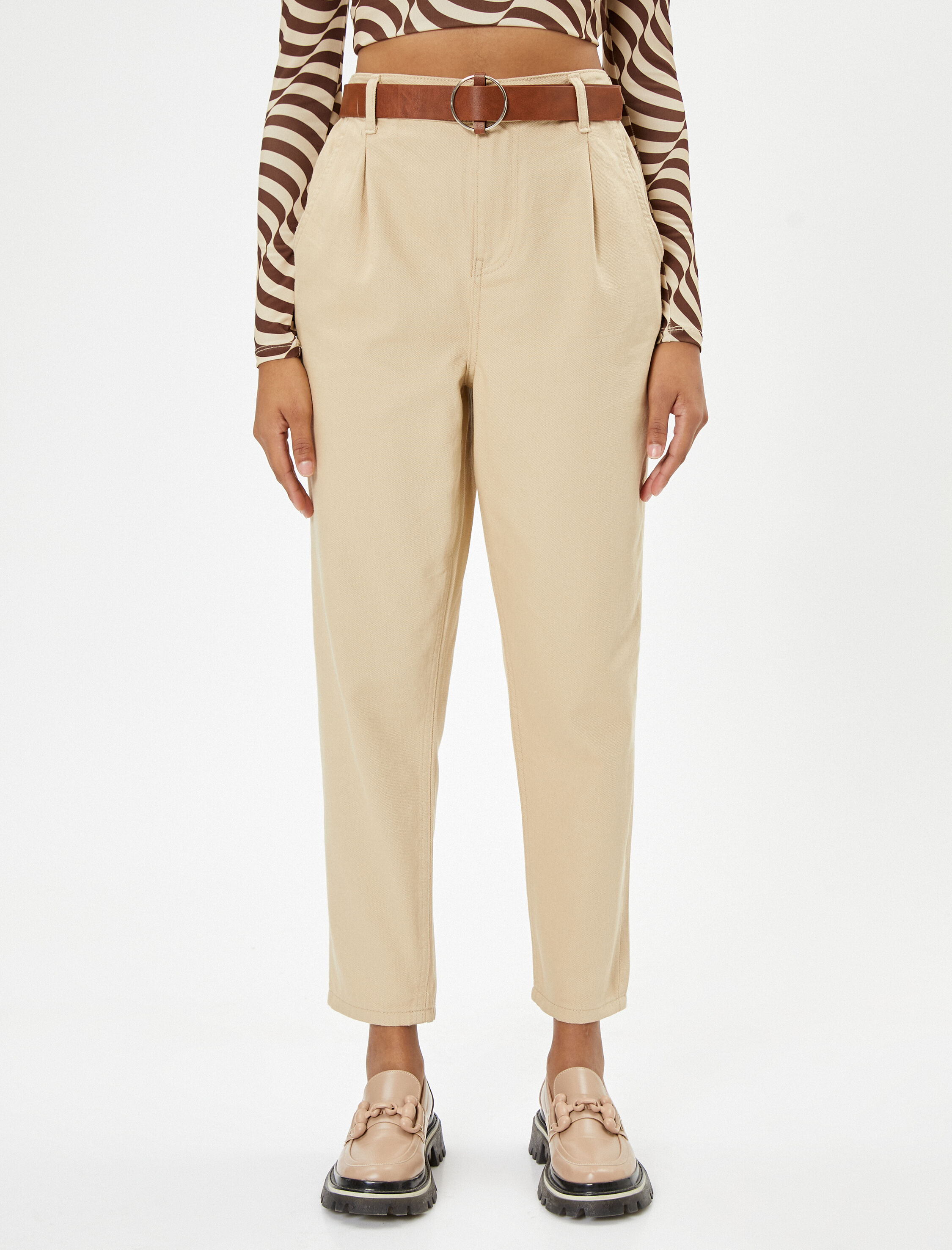   Havuç Pantolon Kemerli Crop Paça Cepli Pamuklu Rahat Kalıp