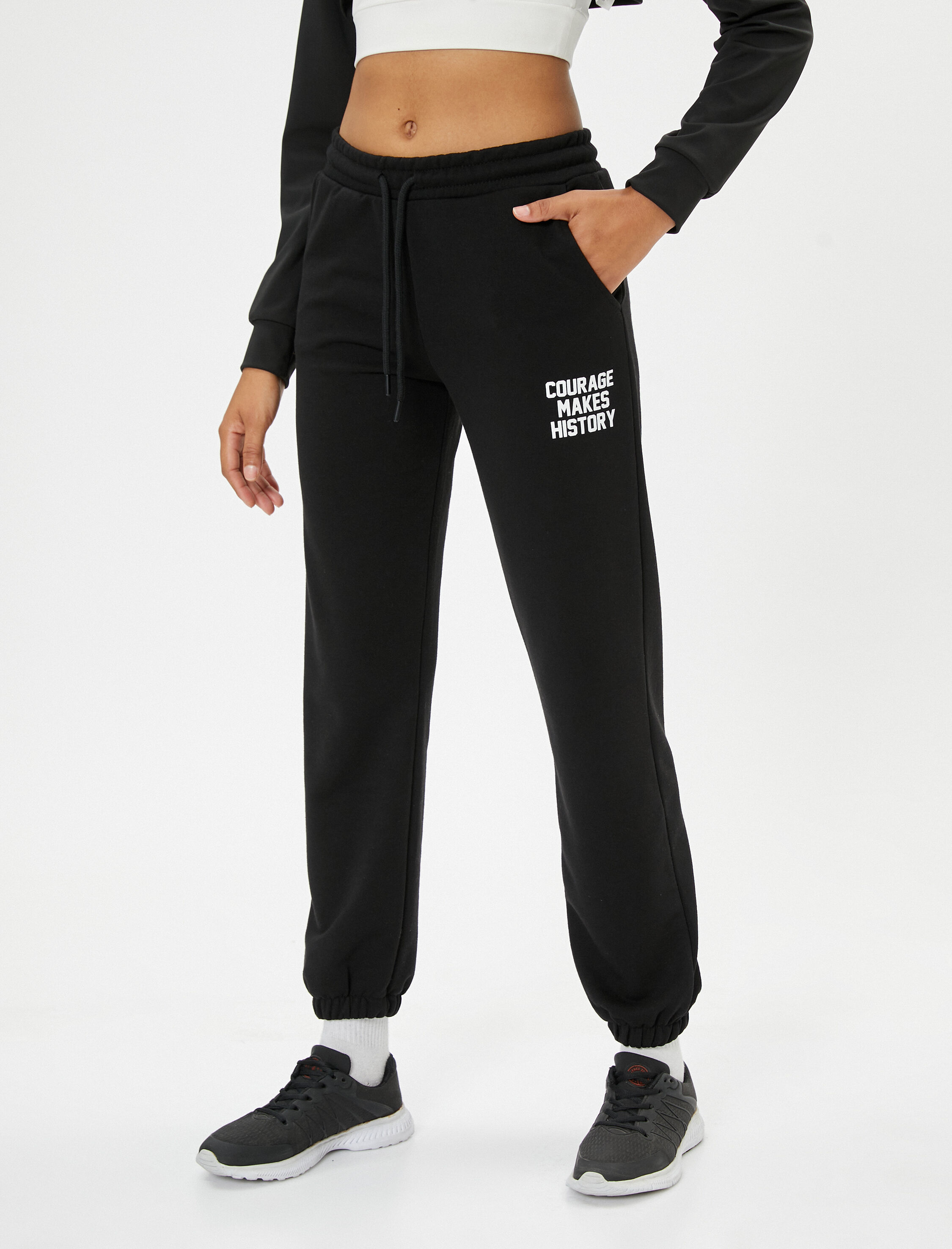   Şardonlu Jogger Eşofman Altı Baskı Detaylı Yüksek Bel Bağlamalı Cepli Rahat Kalıp