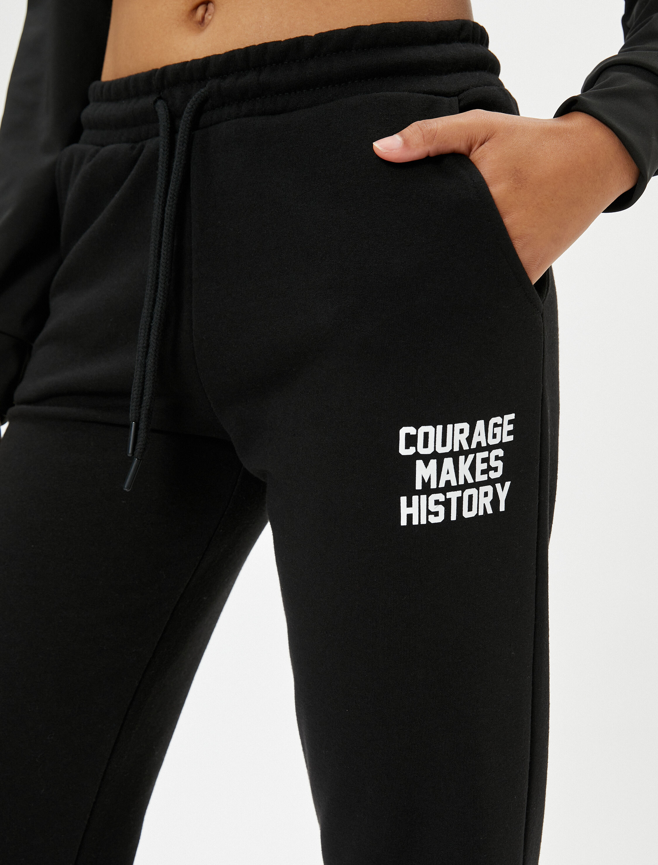   Şardonlu Jogger Eşofman Altı Baskı Detaylı Yüksek Bel Bağlamalı Cepli Rahat Kalıp