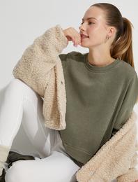 Şardonlu Bisiklet Yaka Sweatshirt Relax Fit Yıkamalı Dikiş Detaylı
