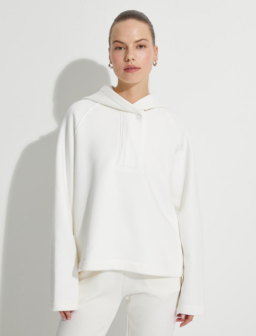   Şardonlu Kapüşonlu Basic Sweatshirt Yarım Fermuarlı Düğme Detaylı
