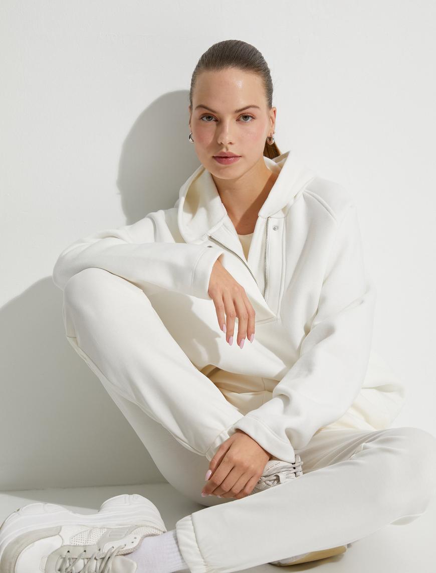  Şardonlu Kapüşonlu Basic Sweatshirt Yarım Fermuarlı Düğme Detaylı