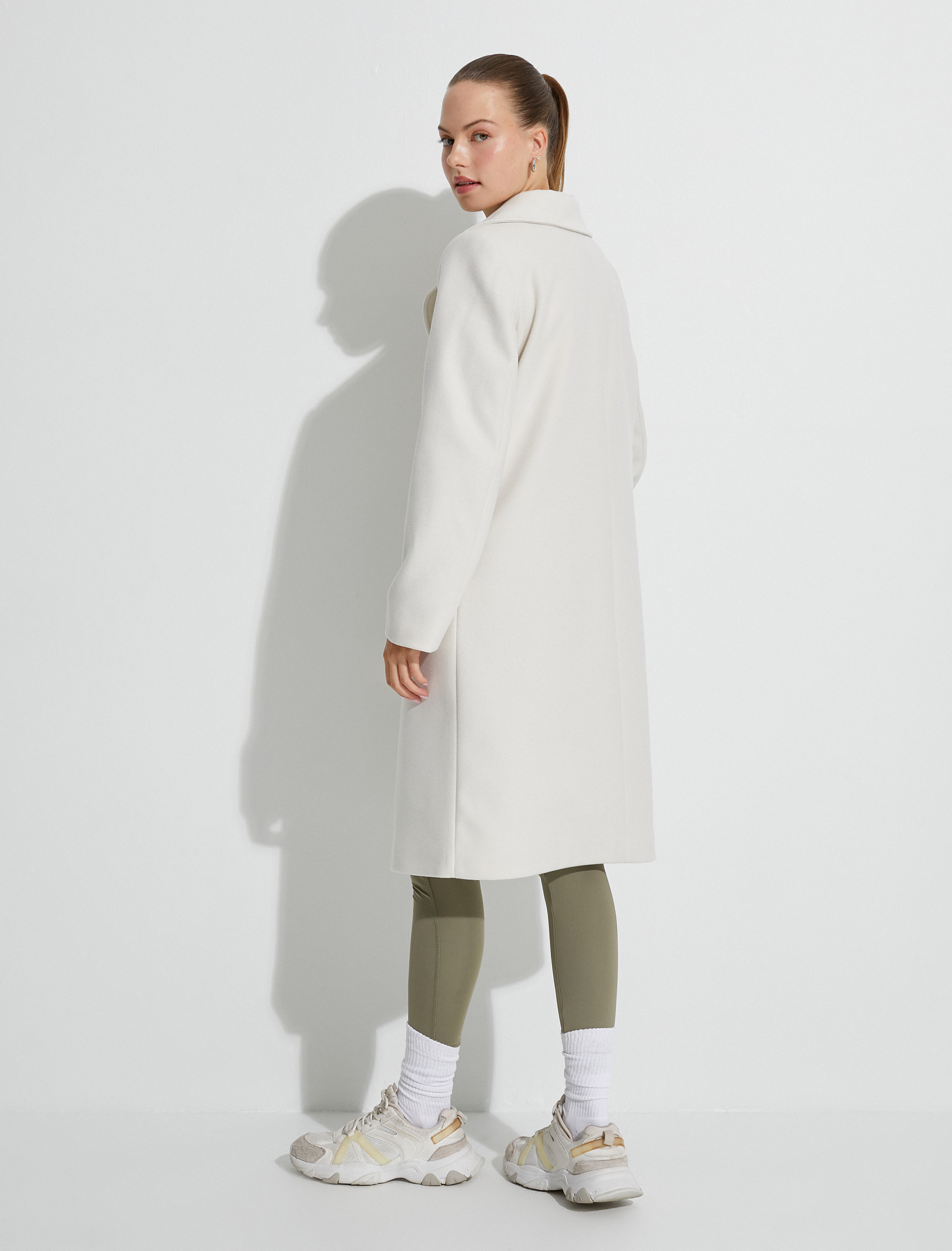   Uzun Oversize Kaşe Kaban Kruvaze Düğmeli Cepli