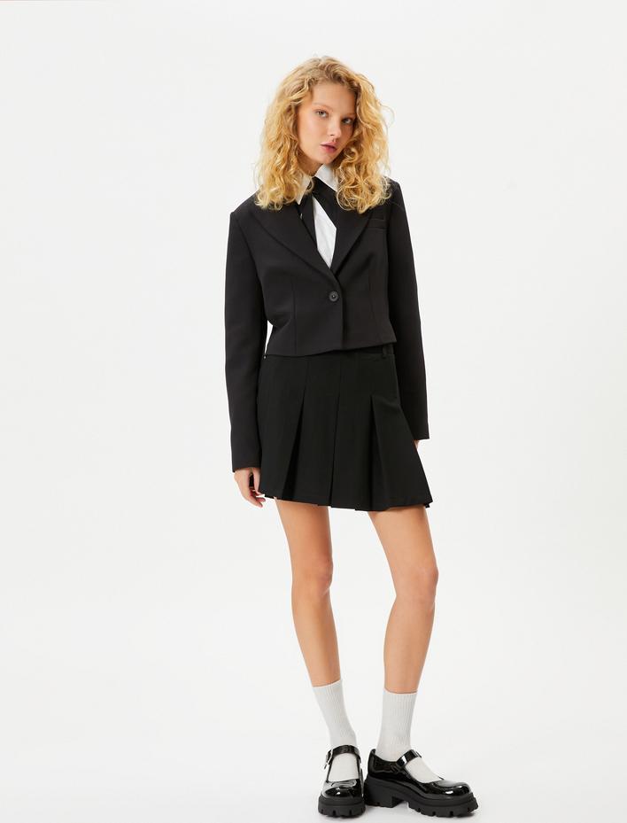  Pileli Mini Etek Düğme Detaylı