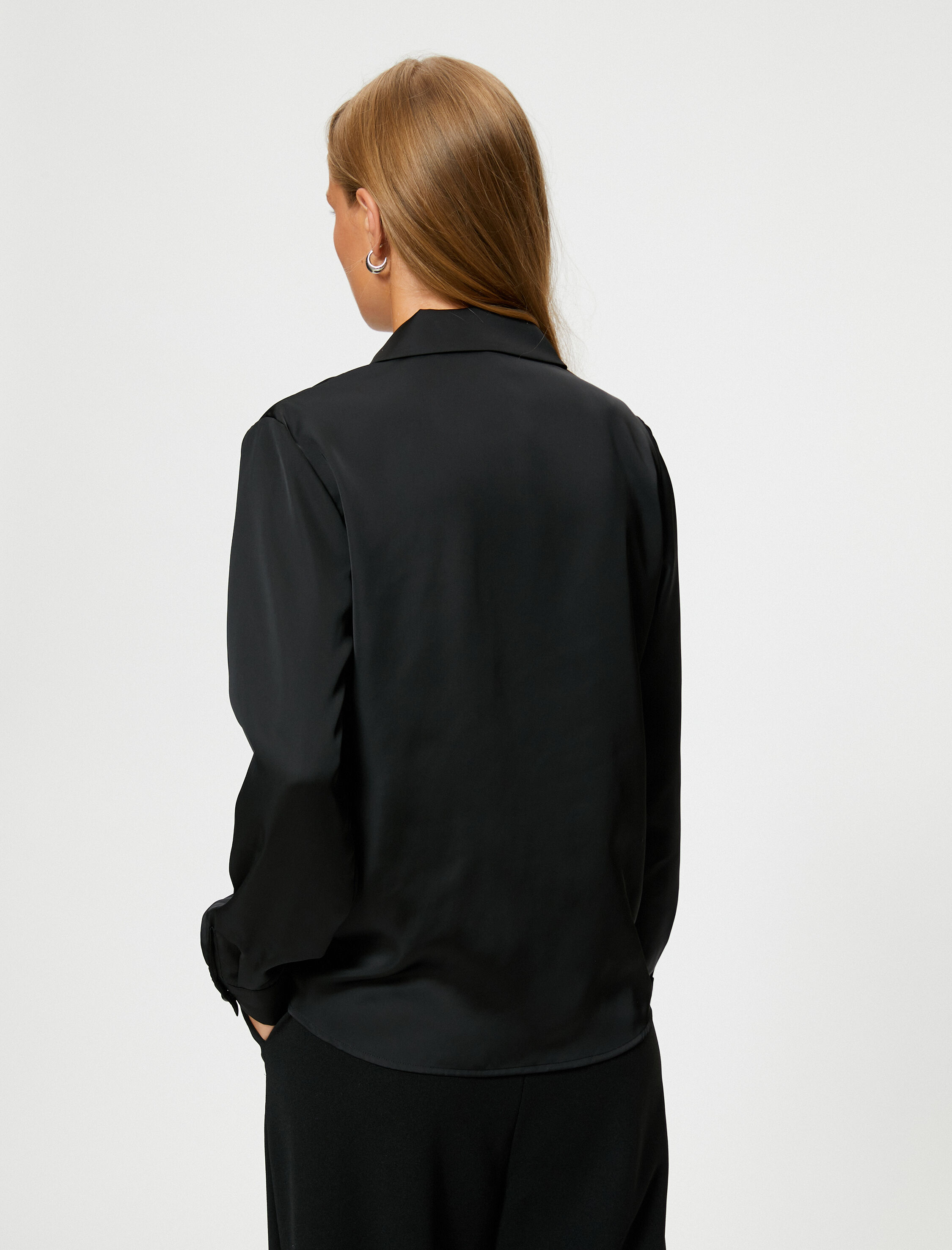   Saten Gömlek Uzun Kolllu Düğmeli Regular Fit