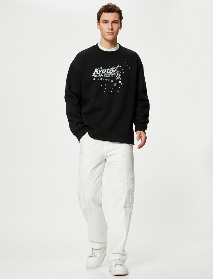  Arkası Baskılı Sweat Uzakdoğu Temalı Rahat Kesim Bisiklet Yaka Şardonlu