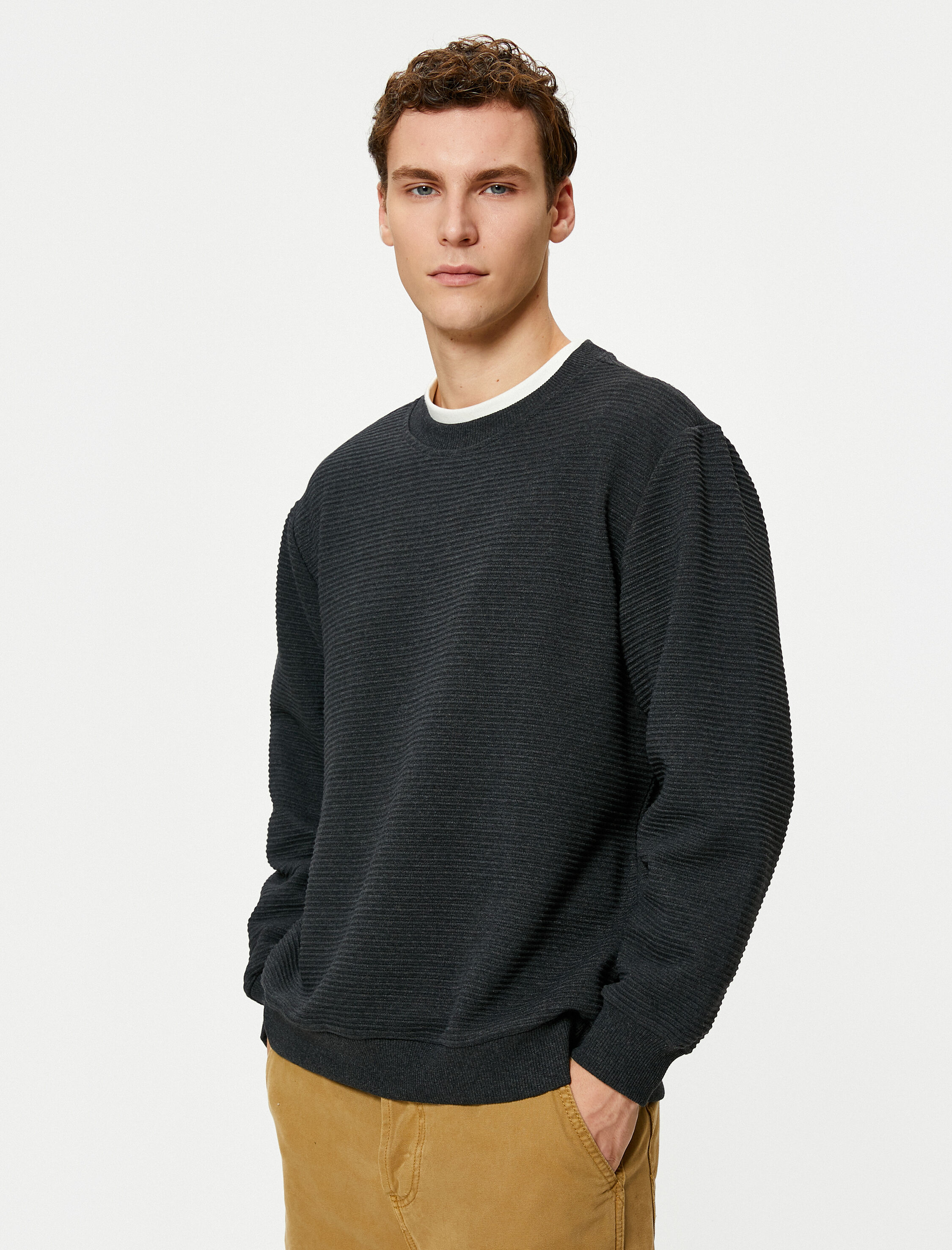   Basic Kazak Bisiklet Yaka Kumaş Detaylı Uzun Kollu