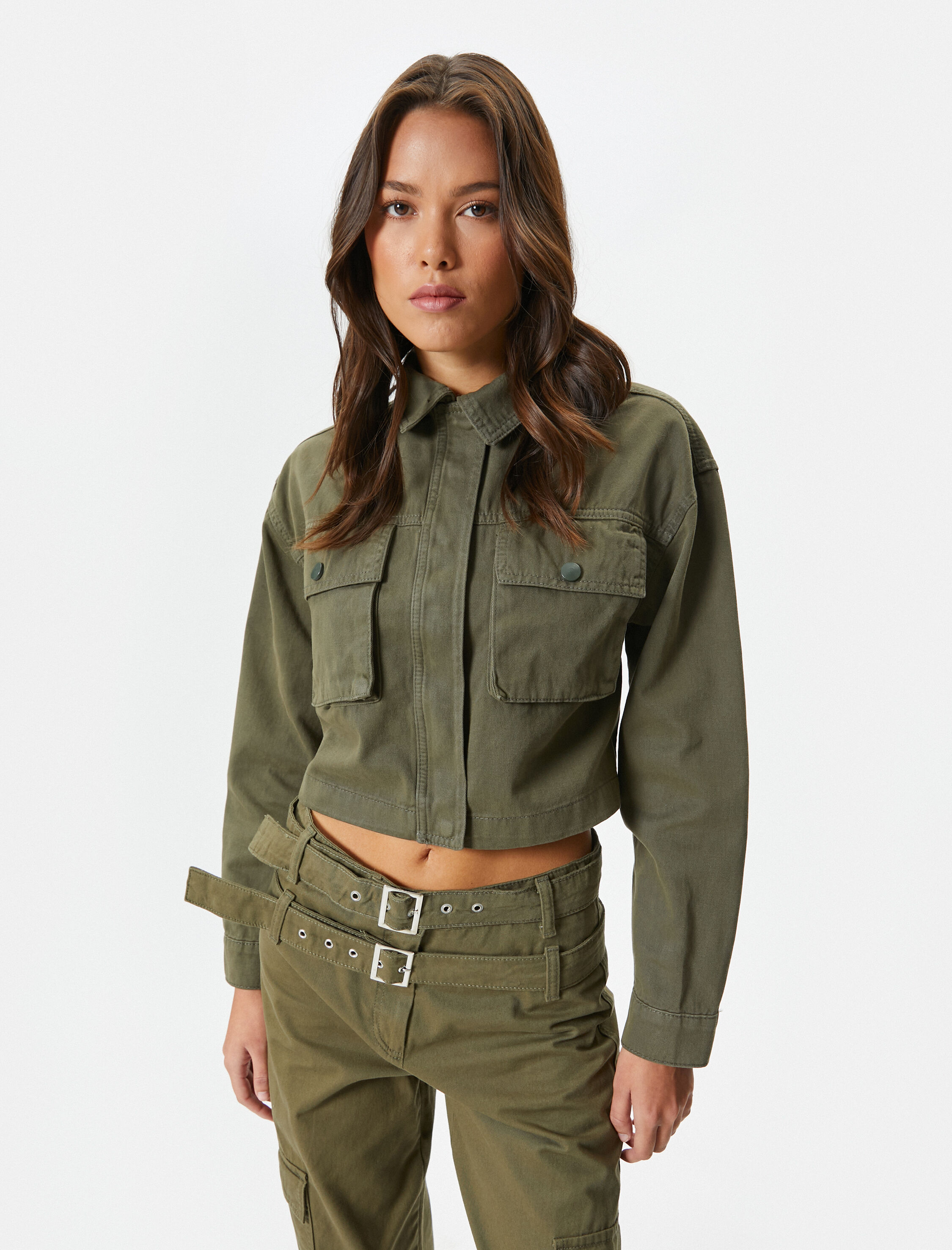   Kısa Ceket Soluk Efektli Kapaklı Cep Detaylı Gizli Düğmeli Pamuklu