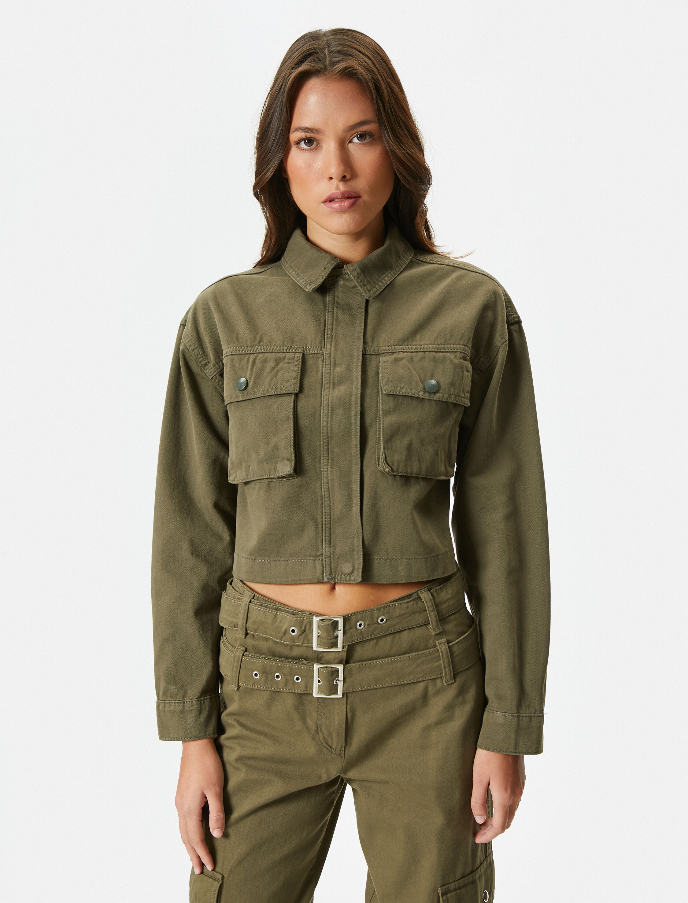   Kısa Ceket Soluk Efektli Kapaklı Cep Detaylı Gizli Düğmeli Pamuklu