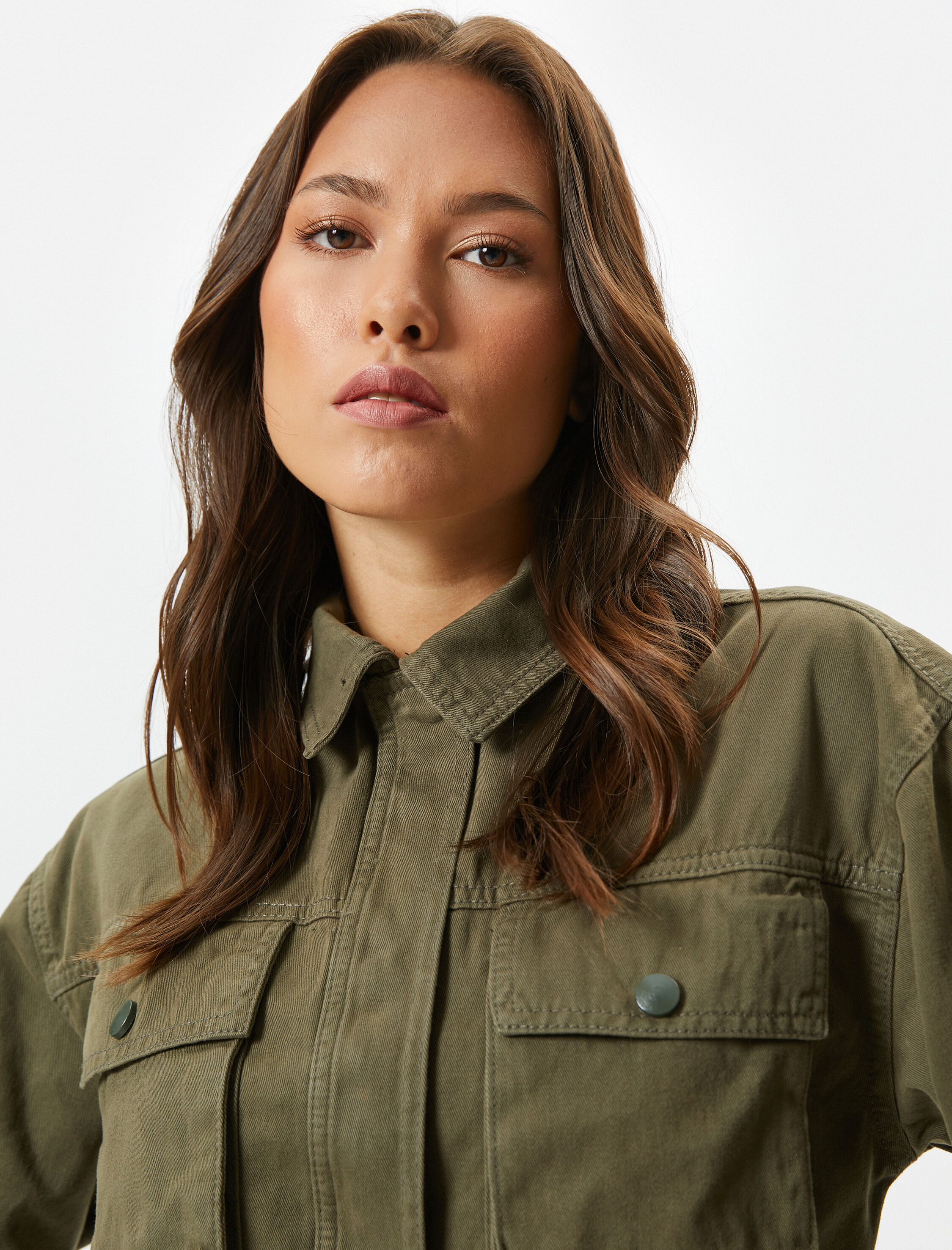   Kısa Ceket Soluk Efektli Kapaklı Cep Detaylı Gizli Düğmeli Pamuklu