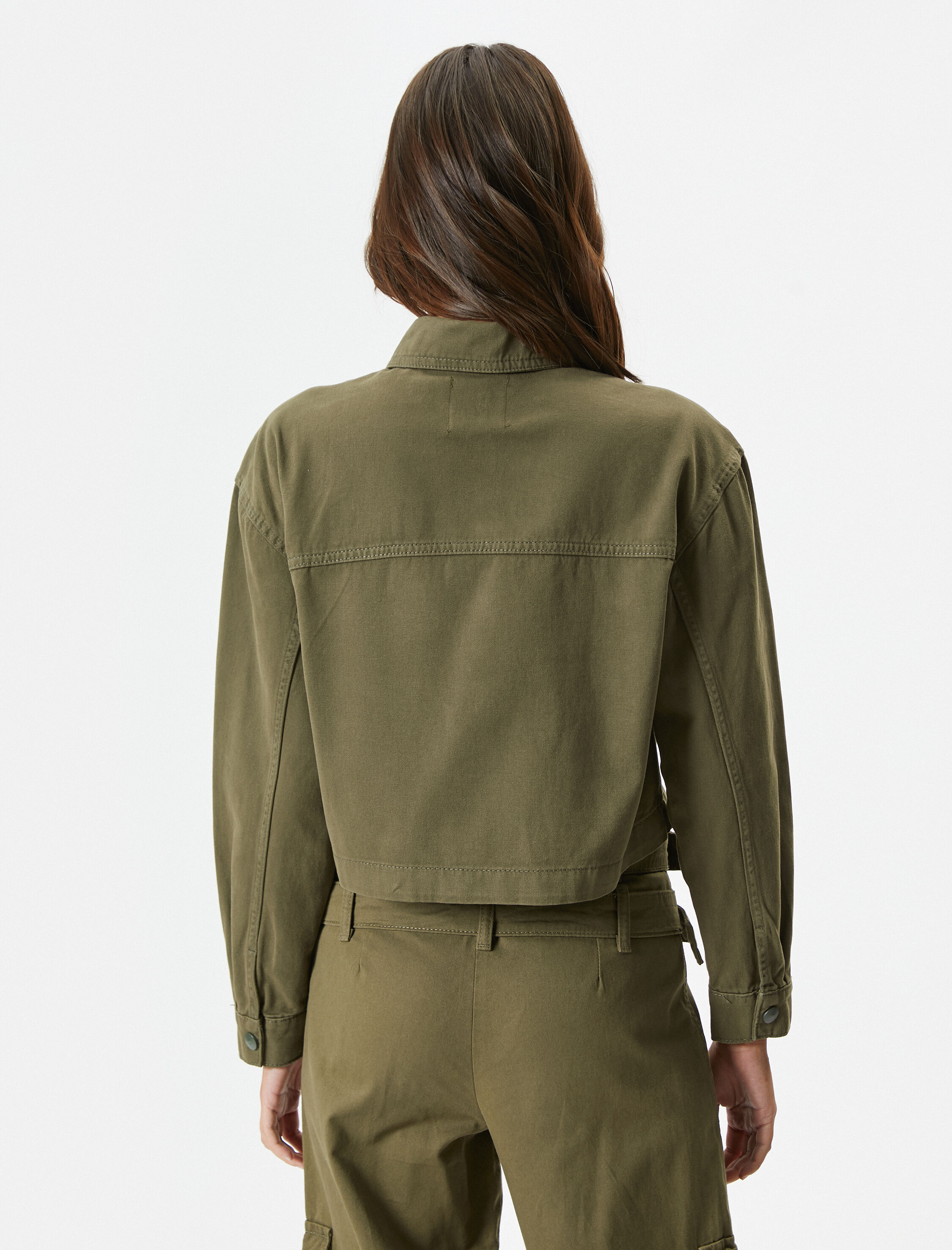   Kısa Ceket Soluk Efektli Kapaklı Cep Detaylı Gizli Düğmeli Pamuklu