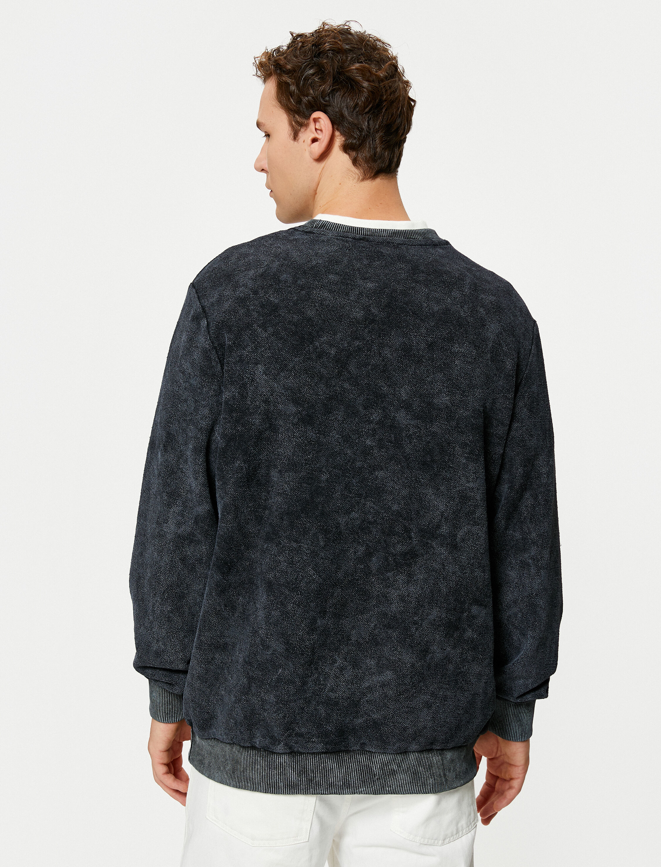   Yıkamalı Sweat Bisiklet Yaka Batik Görünümlü Uzun Kollu Pamuklu