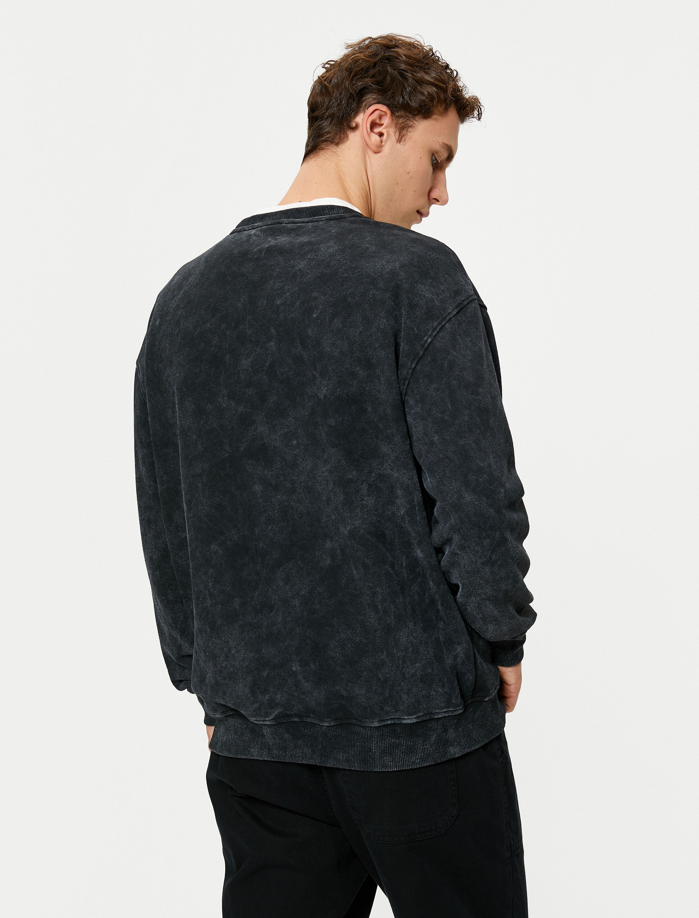   Yıkamalı Sweatshirt Bisiklet Yaka Rahat Kesim Slogan Baskılı Şardonlu