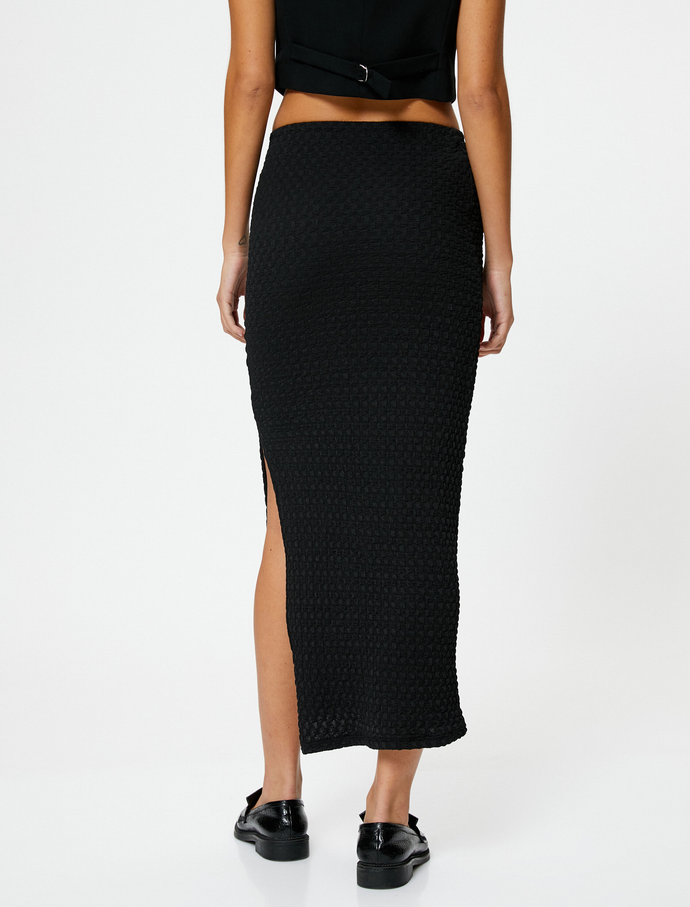   Midi Etek Yırtmaç Detaylı Dokulu Standart Bel