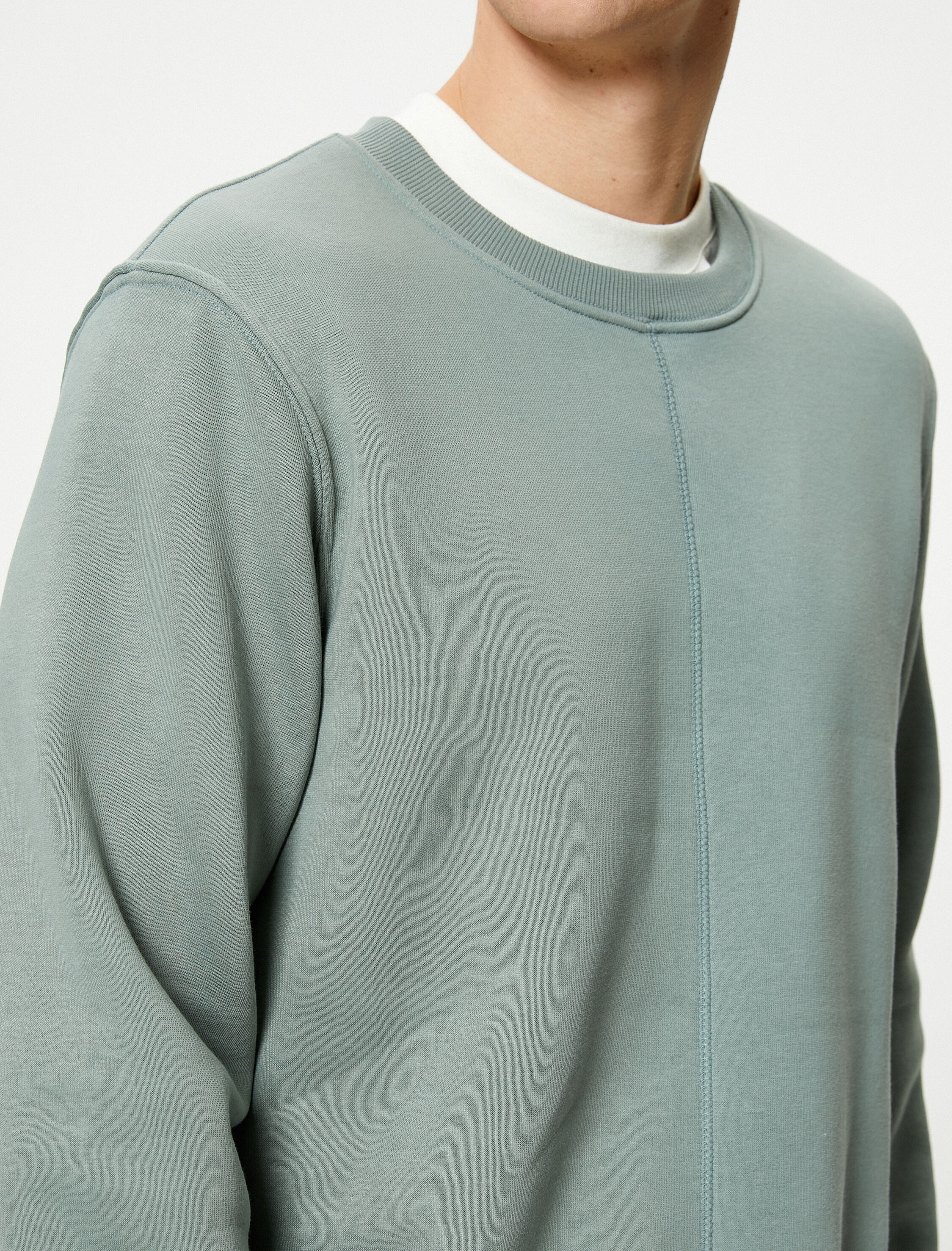   Basic Sweatshirt Bisiklet Yaka Dikiş Detaylı Uzun Kollu Şardonlu