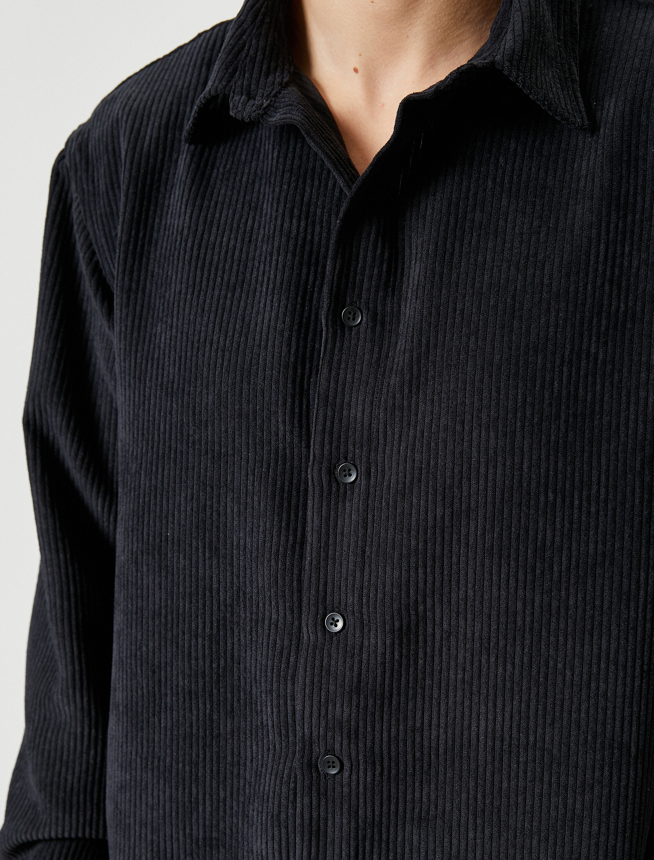   Kadife Gömlek Uzun Kollu Klasik Yaka Düğmeli