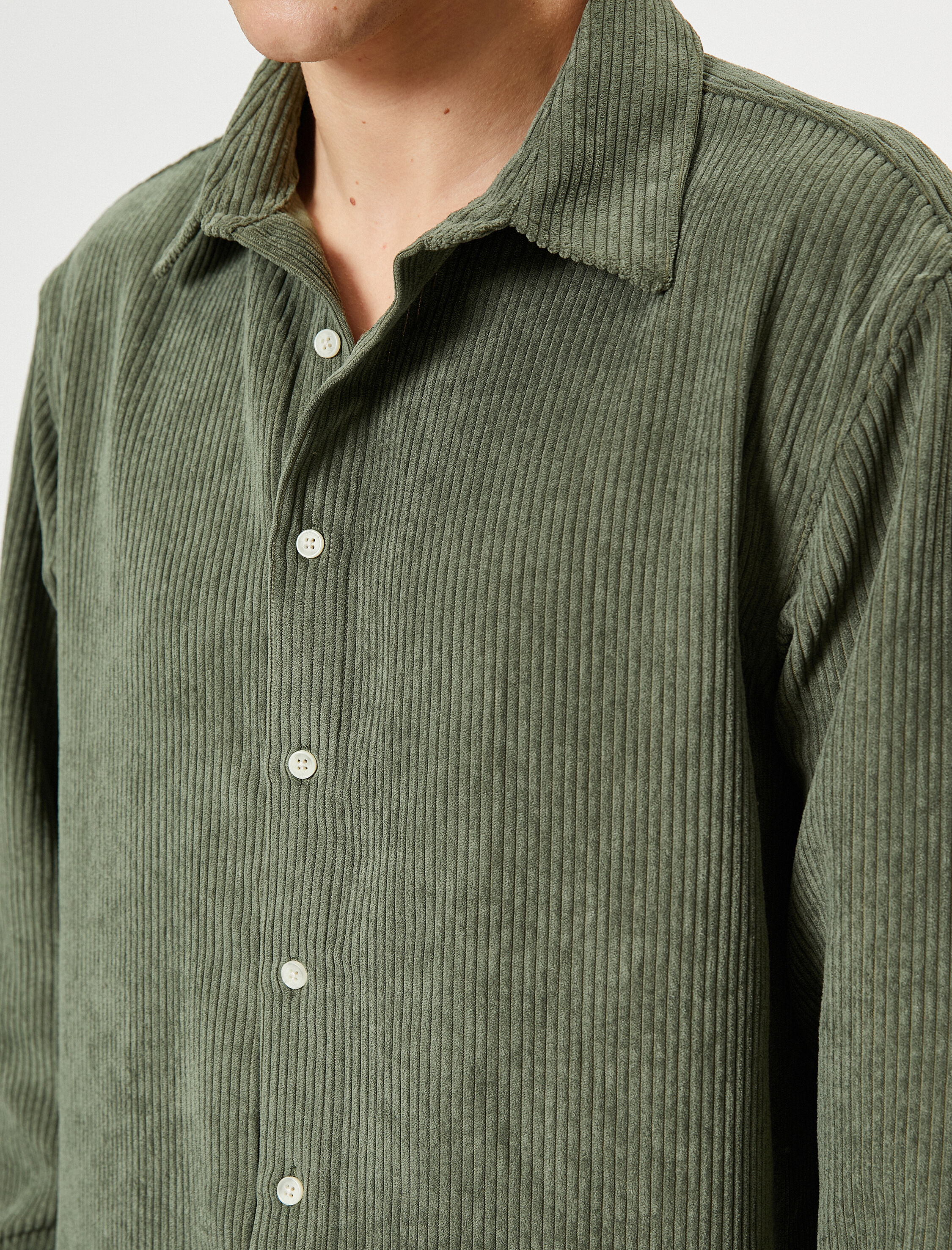   Kadife Gömlek Uzun Kollu Klasik Yaka Düğmeli