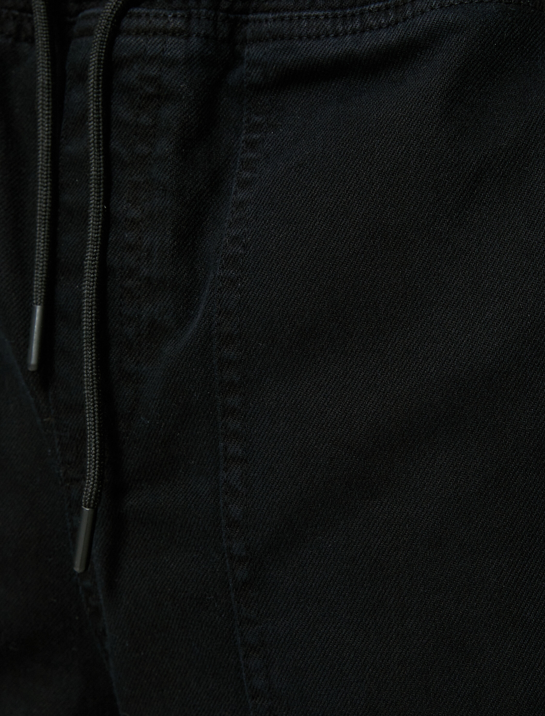   Beli Bağcıklı Pantolon Cep Detaylı Pamuklu