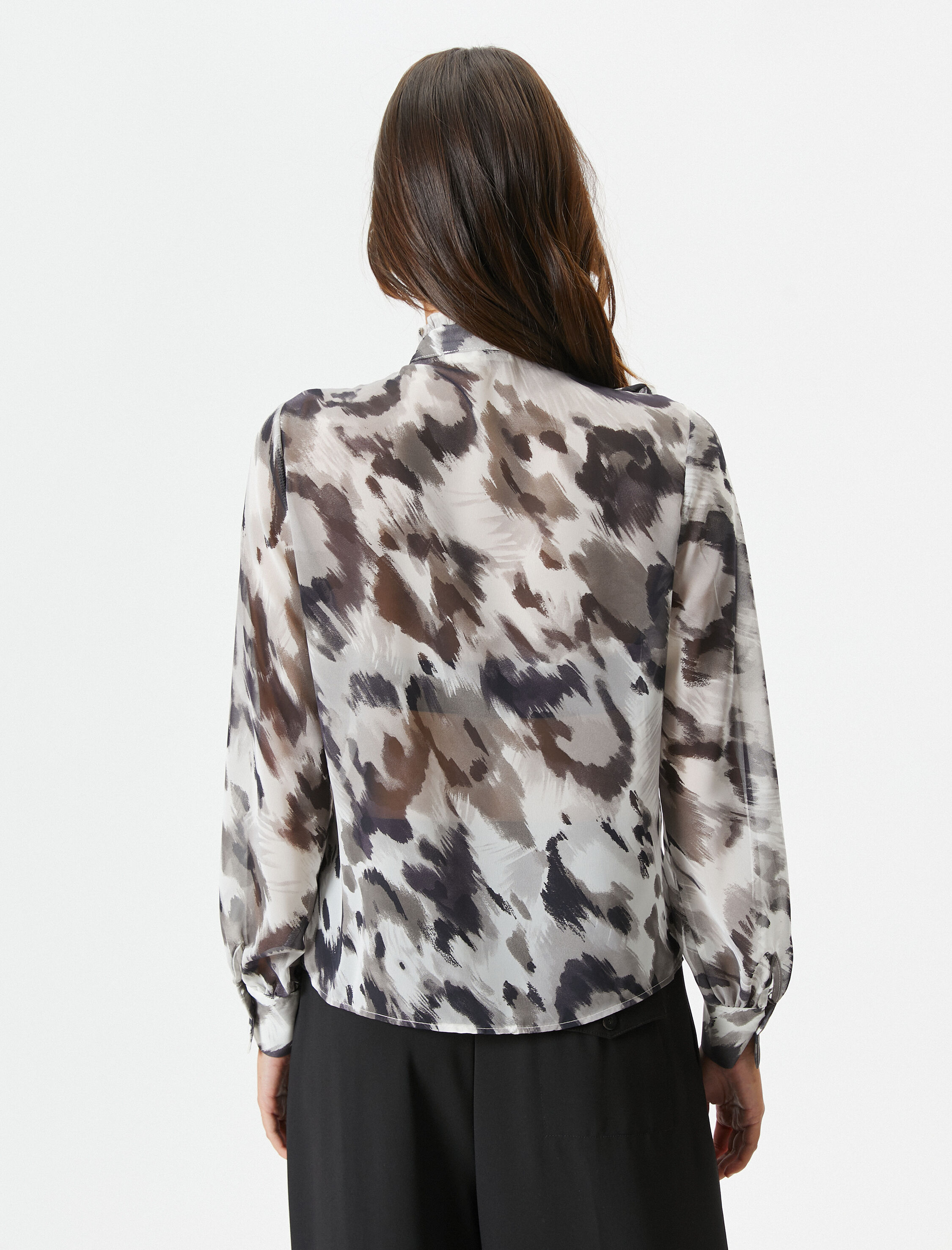   Fırfırlı Bluz Dik Yaka Bağlama Detaylı Uzun Kollu Düğmeli