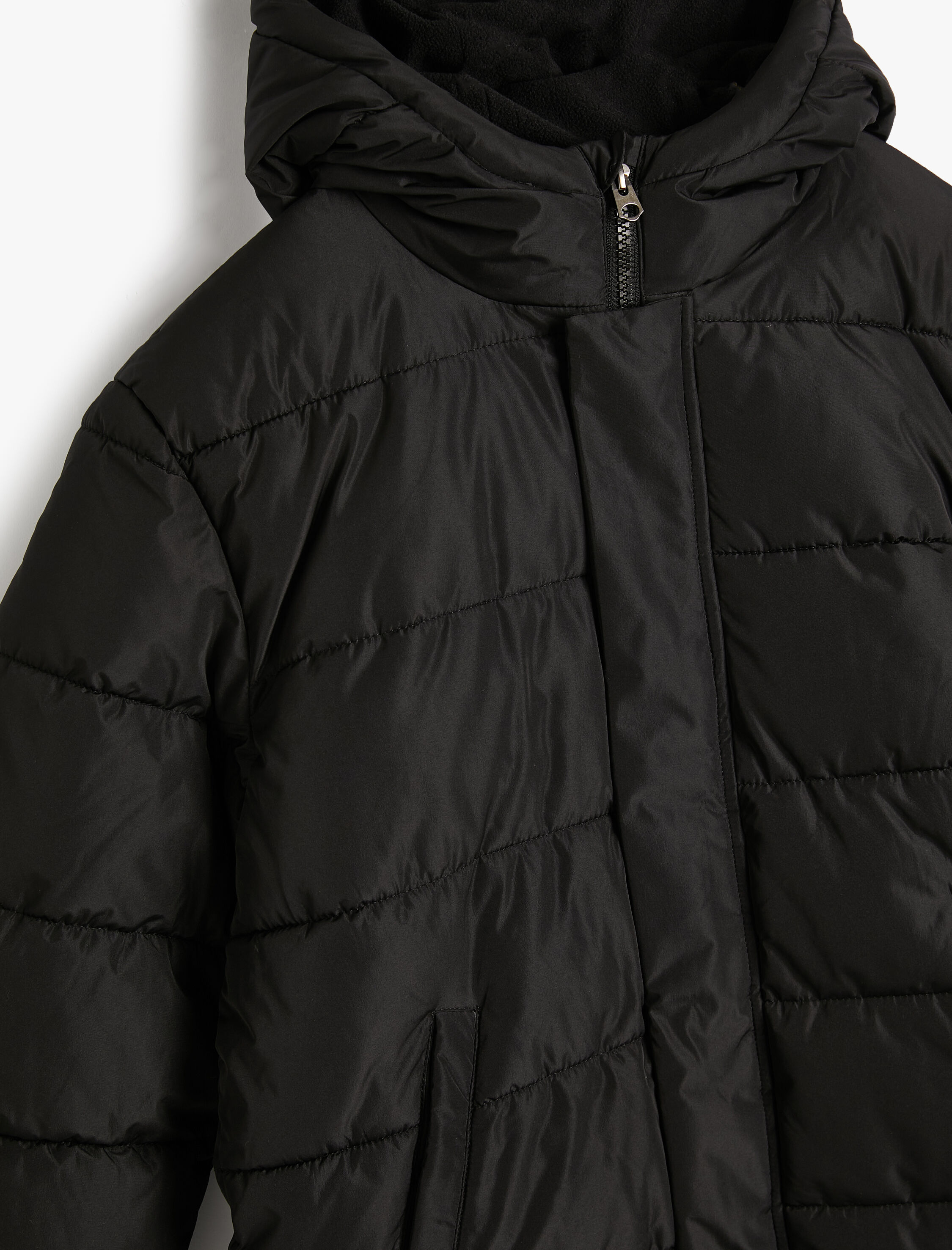  Erkek Çocuk Oversize Şişme Mont Kapşonlu Lastik Manşetli Rüzgar Kapaklı