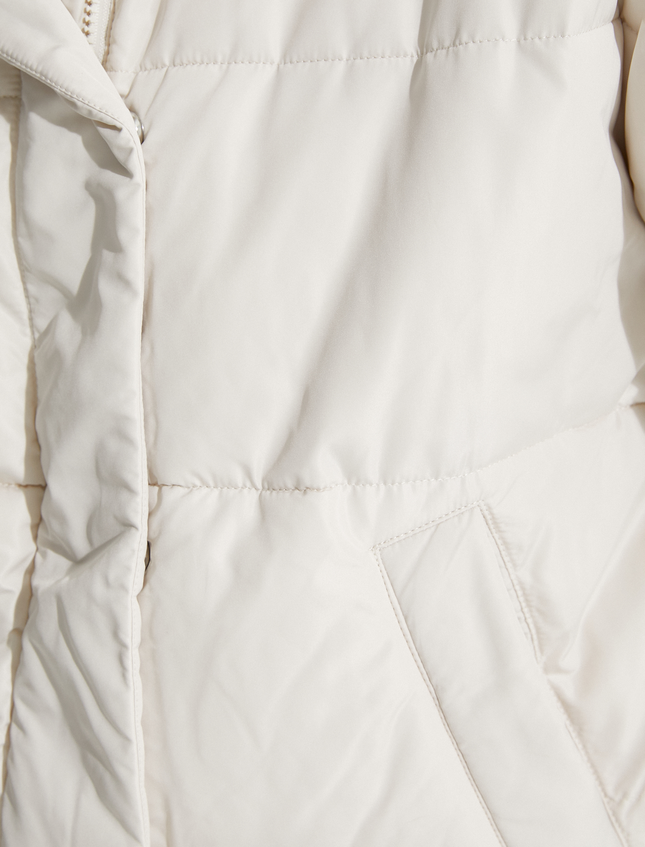   Şişme Mont Yakası Peluş Detaylı Cepli