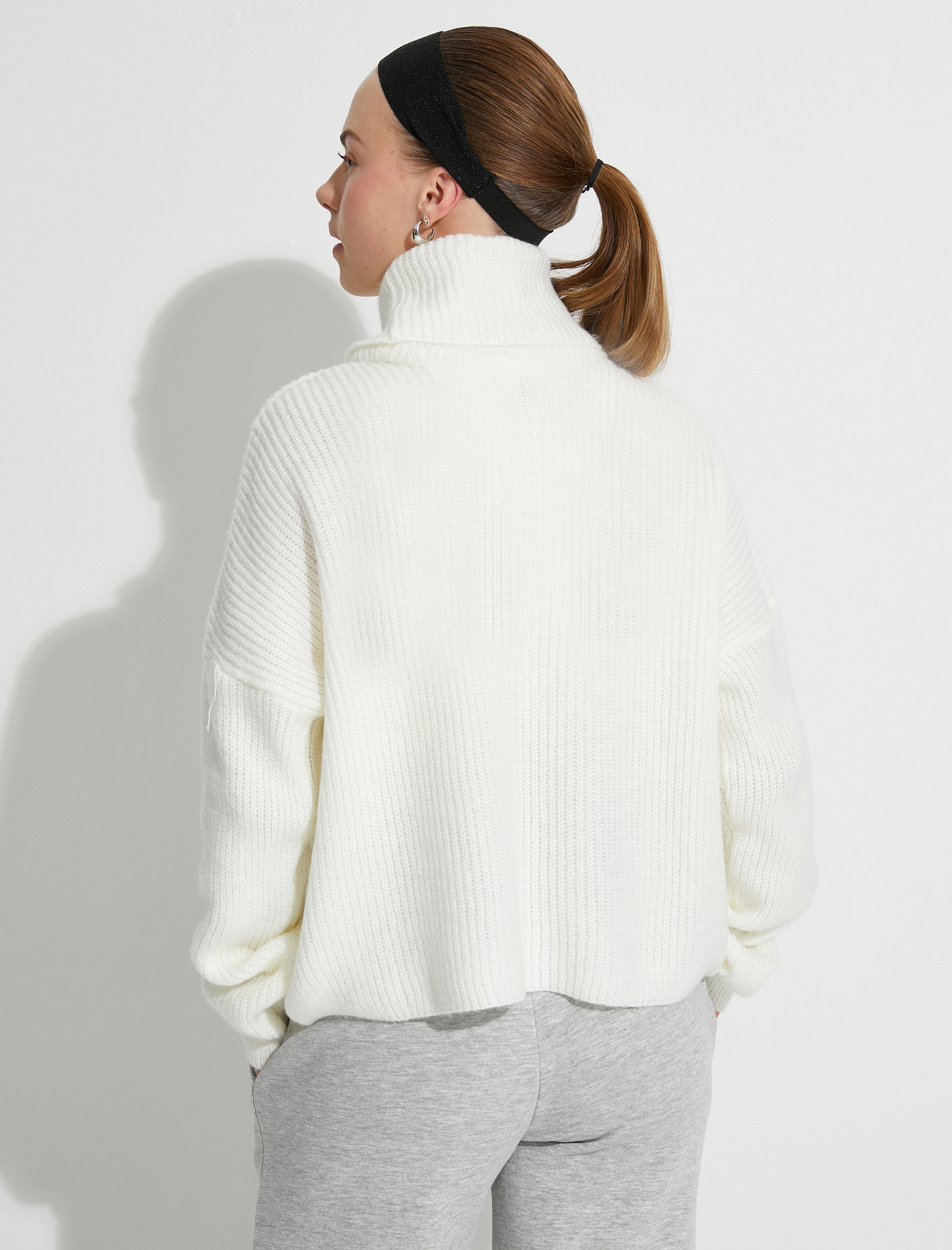   Boğazlı Örgü Kazak Yumuşak Dokulu Uzun Kollu