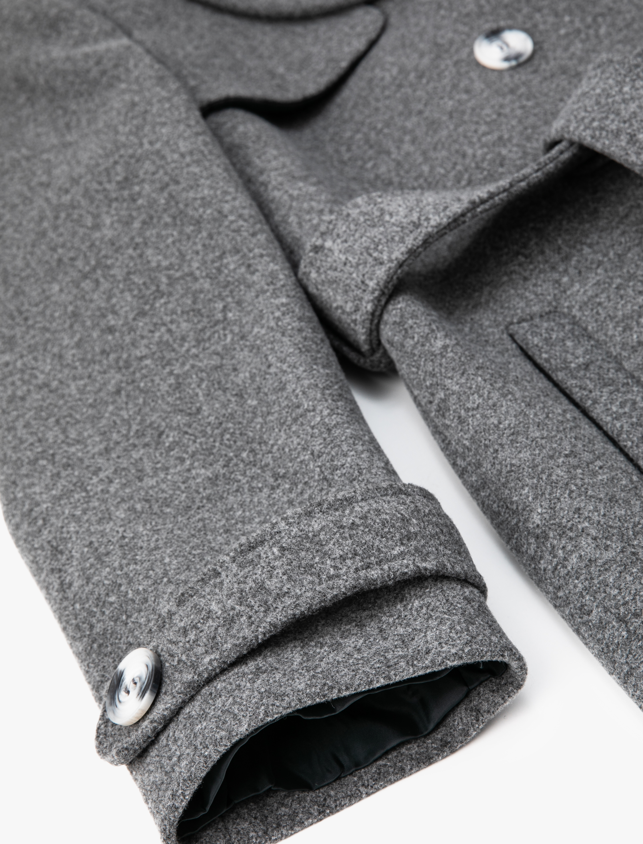   Uzun Kaşe Kaban Beli Kuşaklı Kruvaze Düğmeli Cep Detaylı