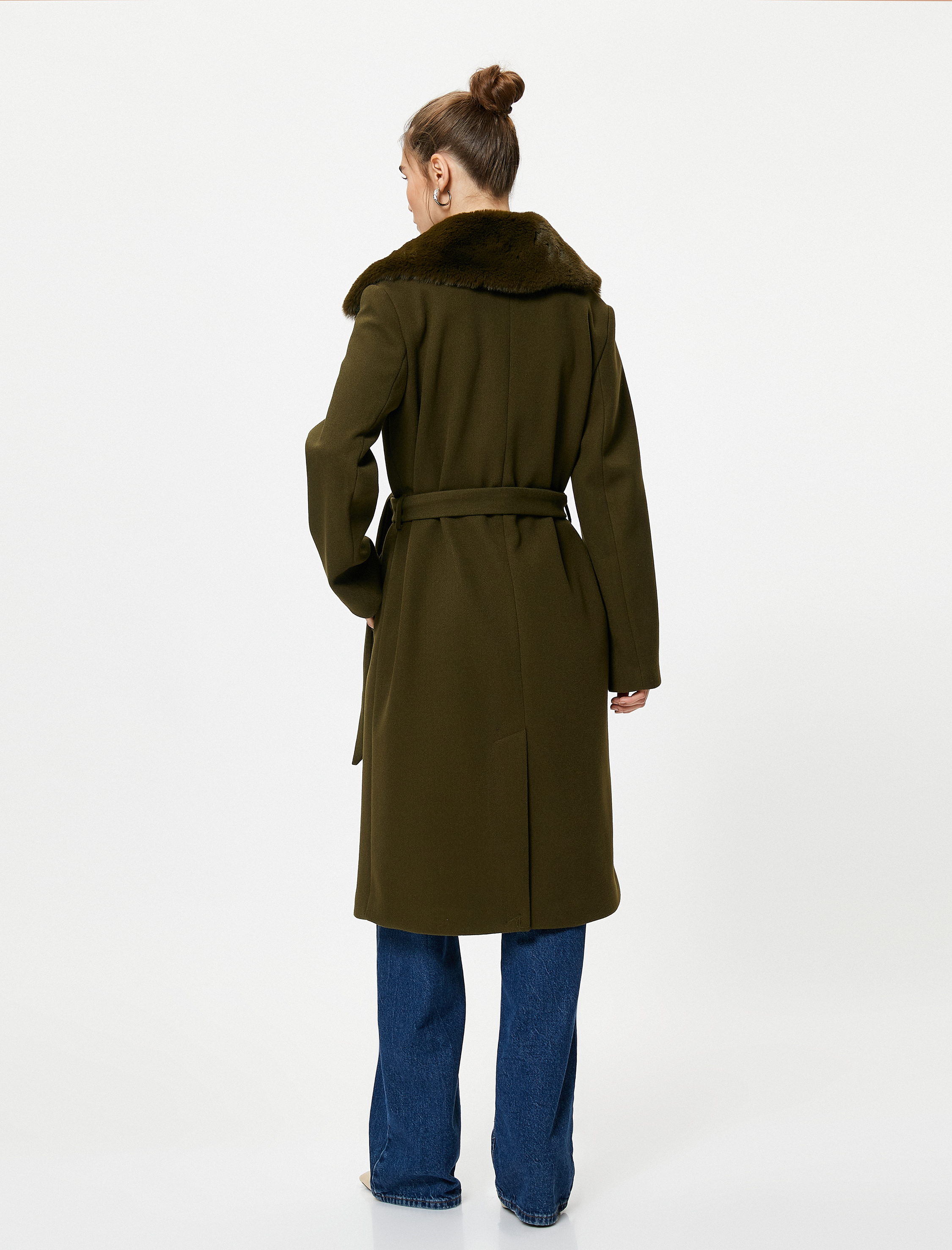   Kaşe Kaban Çıkarılabilir Suni Kürklü Beli Kuşaklı Kruvaze Düğmeli Cepli