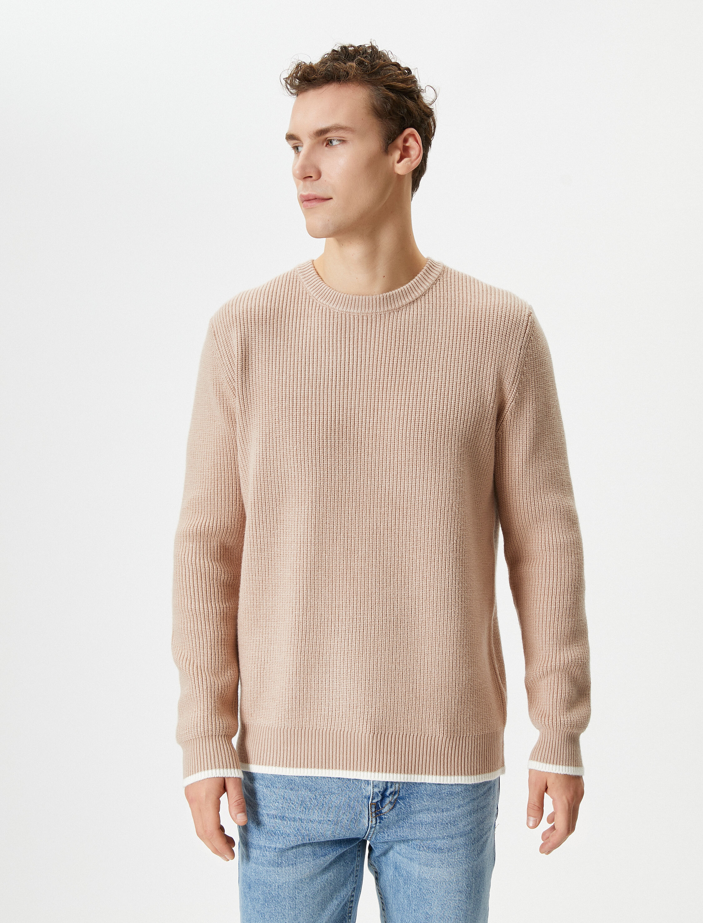   Basic Triko Kazak Kumaş Detaylı Bisiklet Yaka