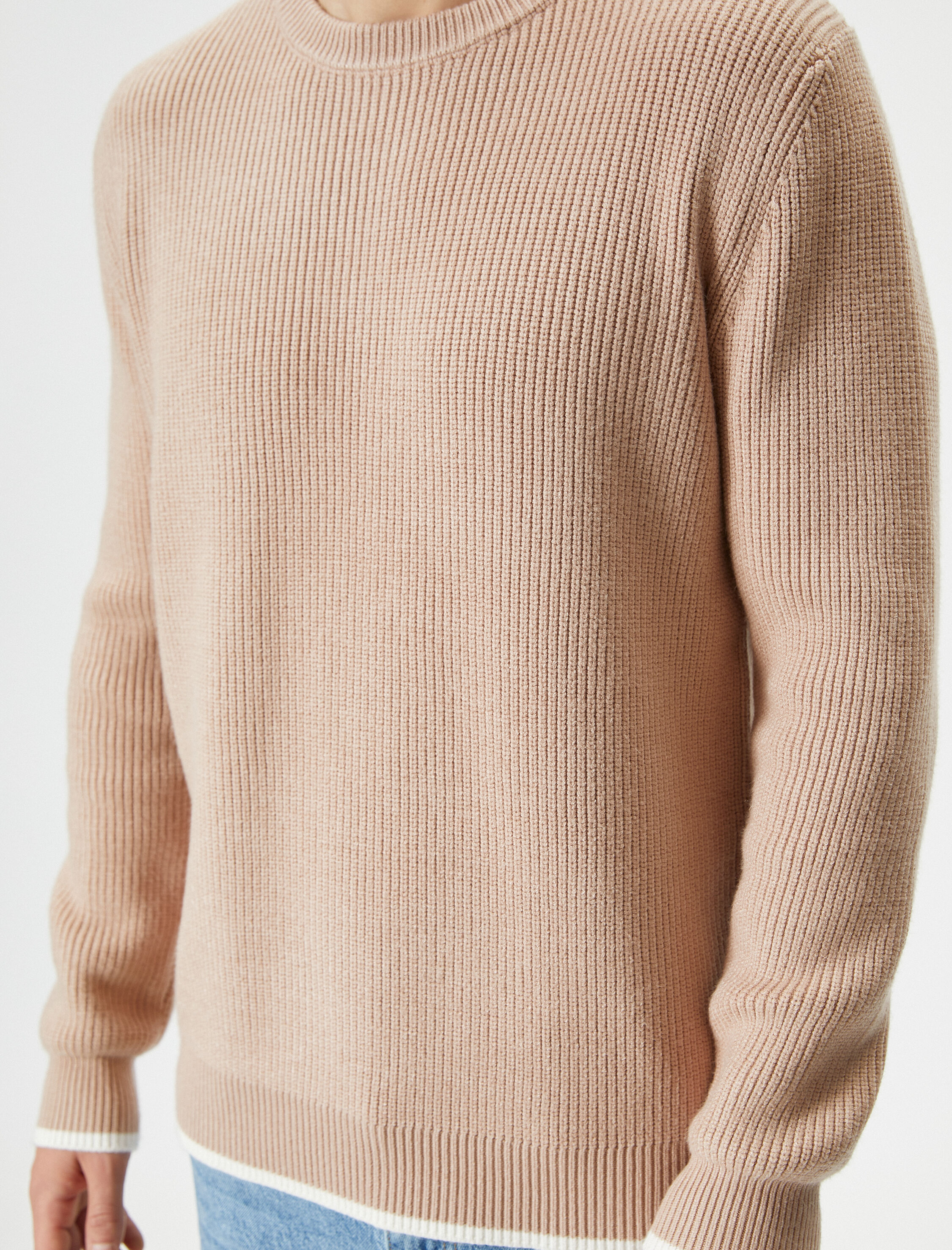   Basic Triko Kazak Kumaş Detaylı Bisiklet Yaka