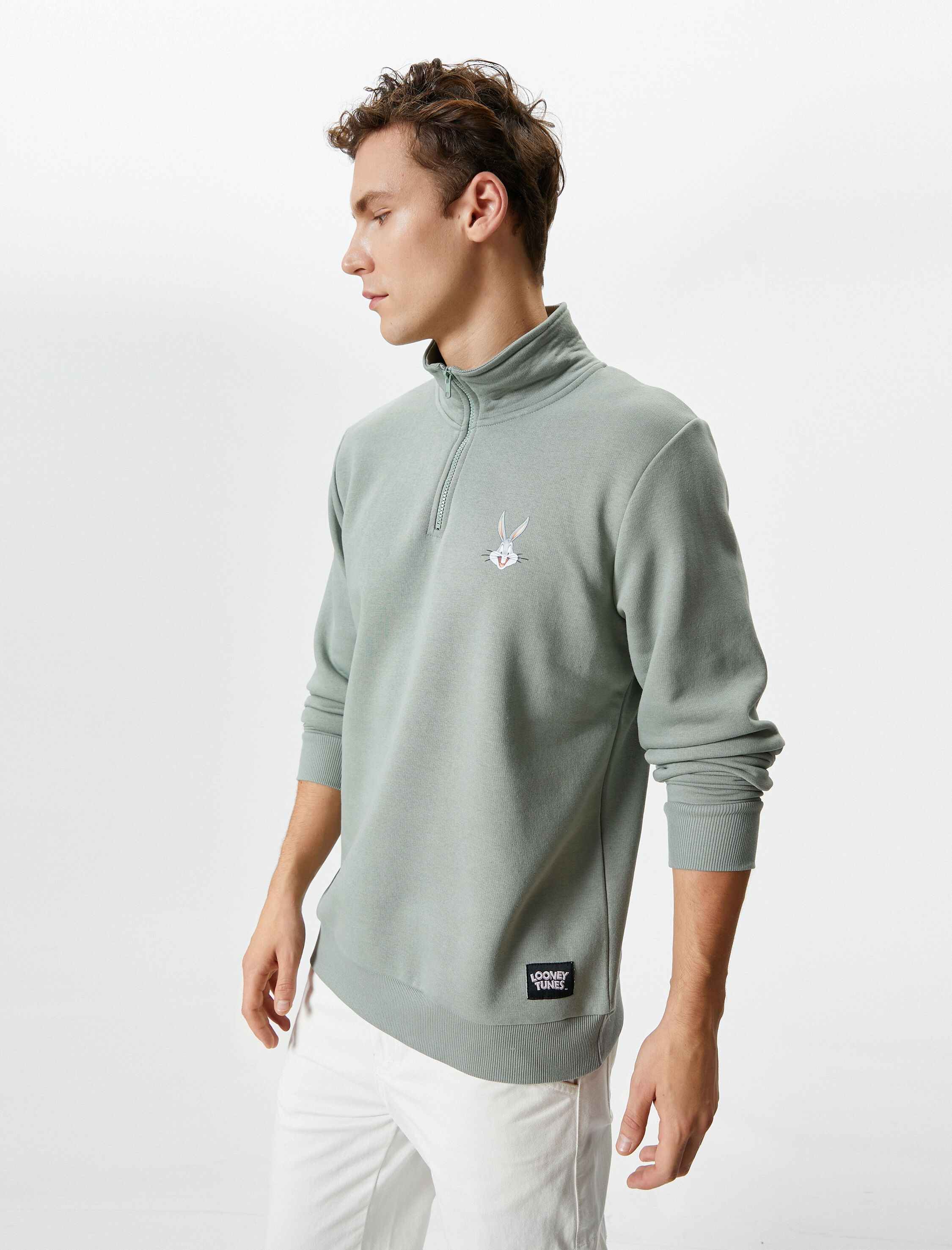   Bugs Bunny Dik Yaka Sweatshirt Lisanslı Baskılı Şardonlu