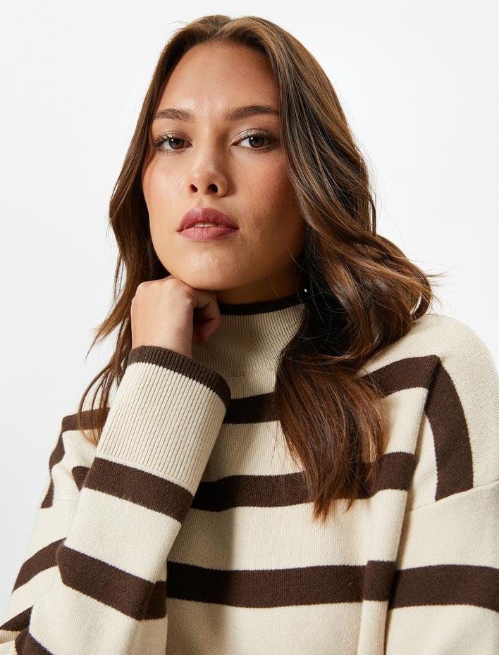  Oversize Triko Kazak Yarım Balıkçı Yaka