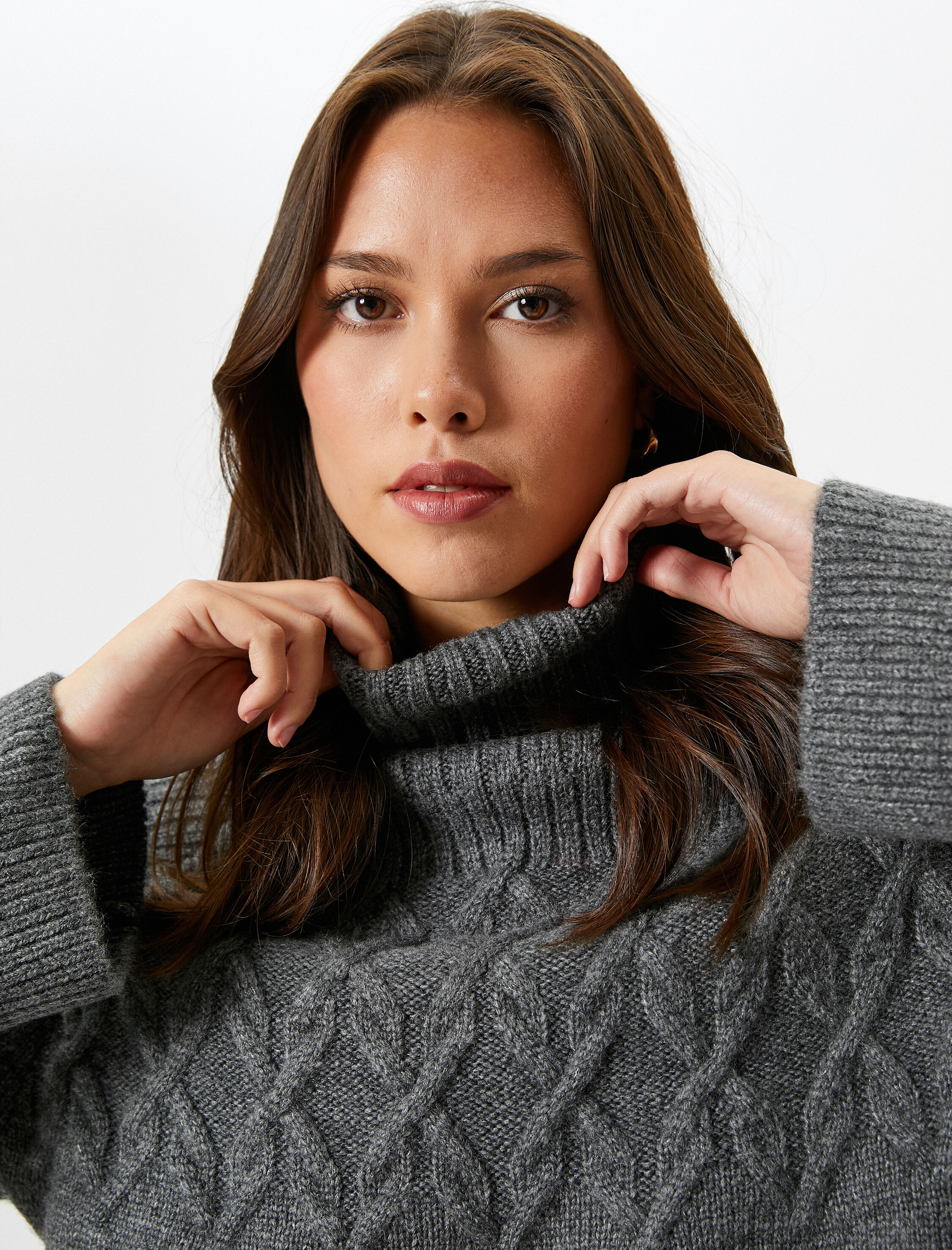   Koton X Şahika Ercümen - Örgü Boğazlı Kazak