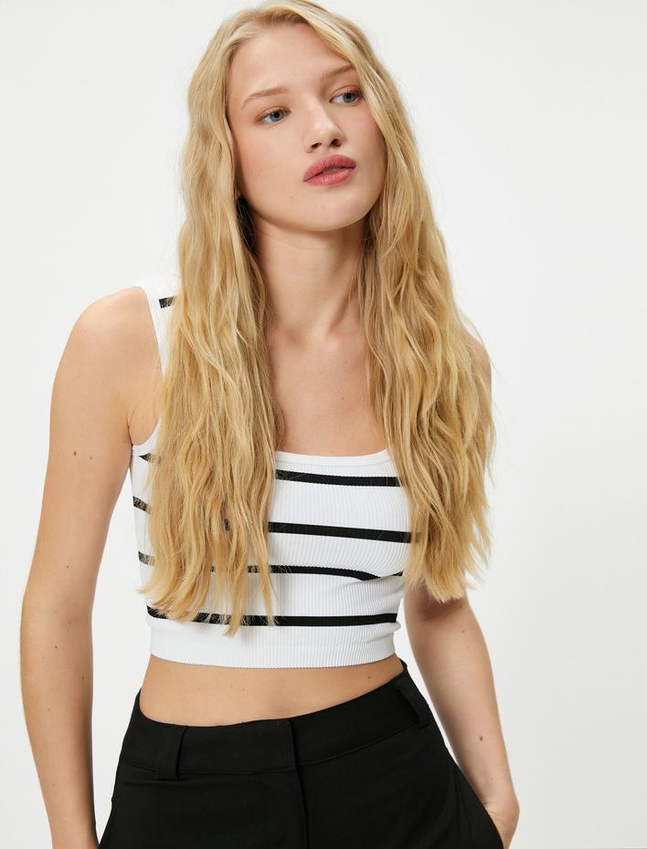  Kare Yaka Crop Atlet Ribanalı