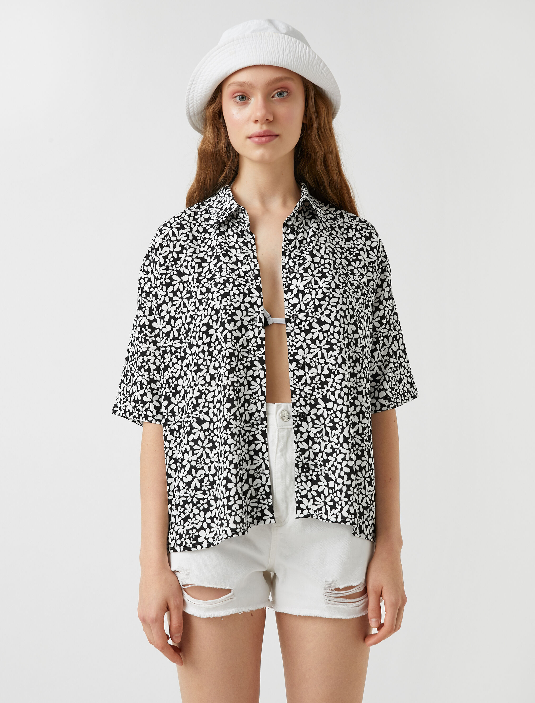   Çiçek Baskılı Kısa Kollu Gömlek