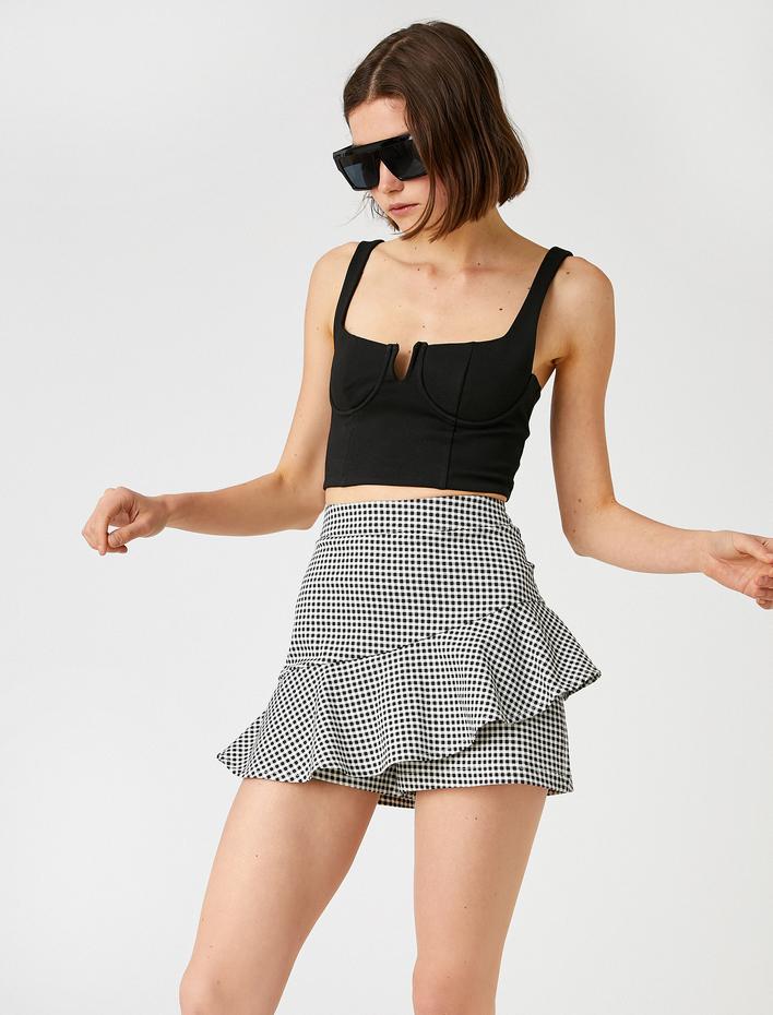  Kareli Fırfırlı Şort Etek