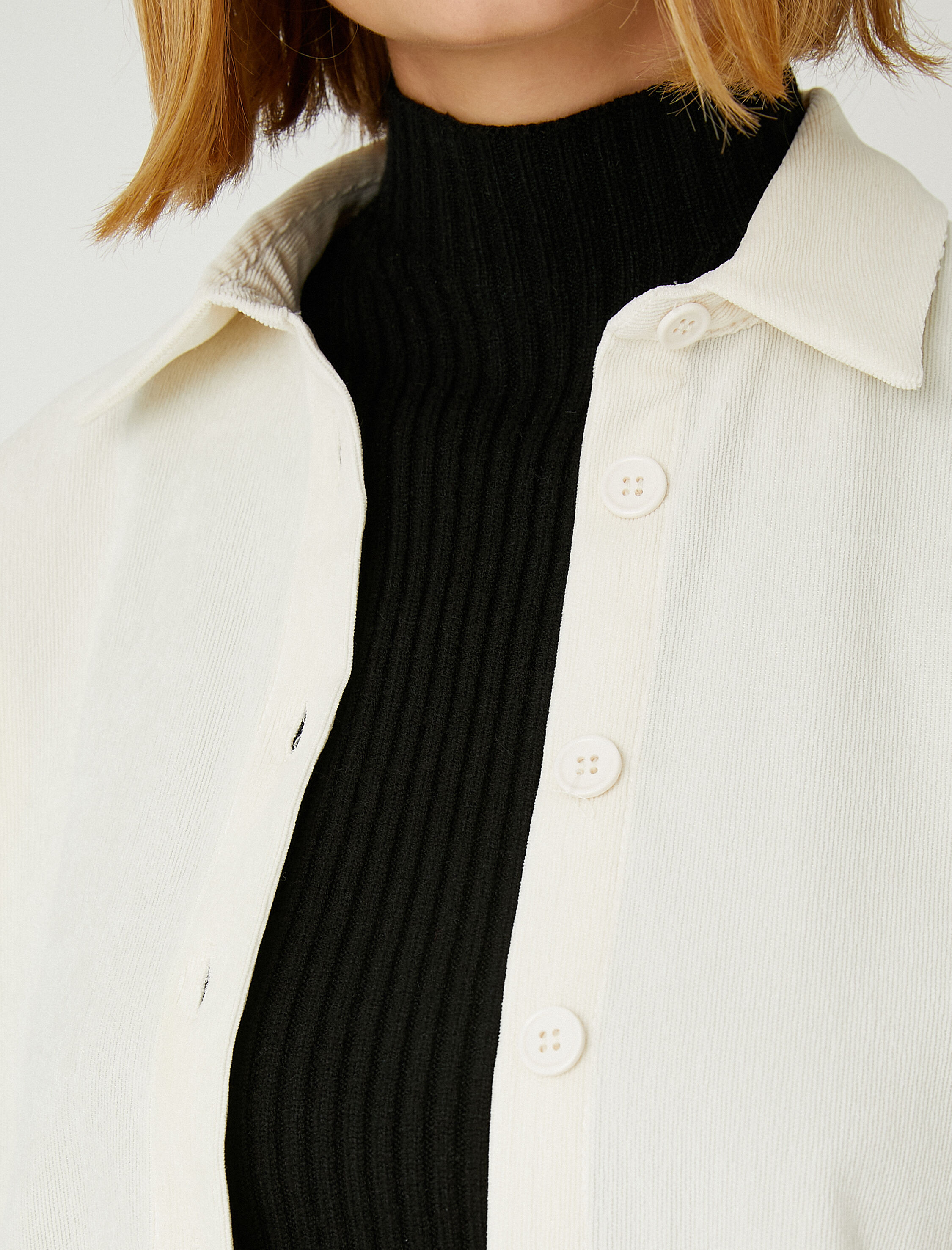   Düğmeli Kadife Gömlek