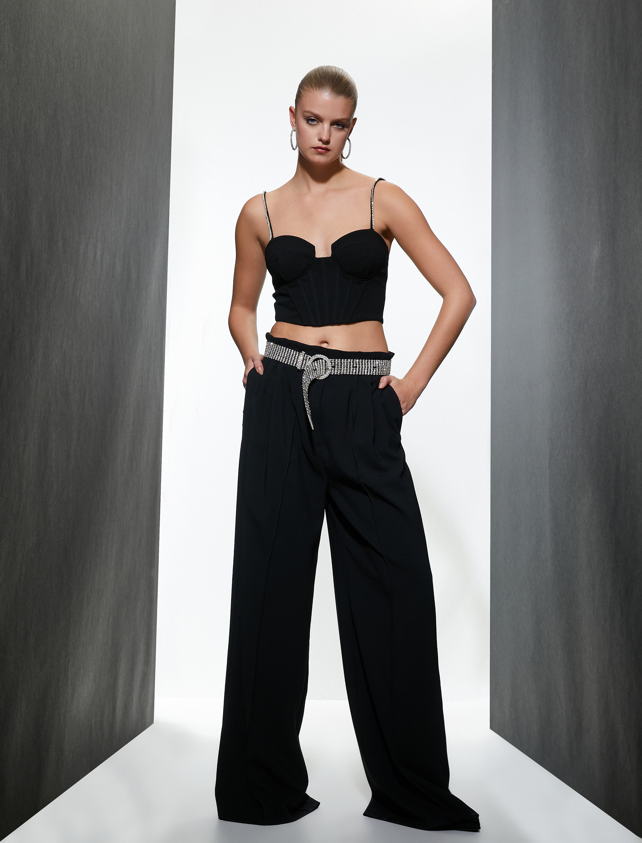   Korse Abiye Büstiyer Cuplı Taşlı Askılı