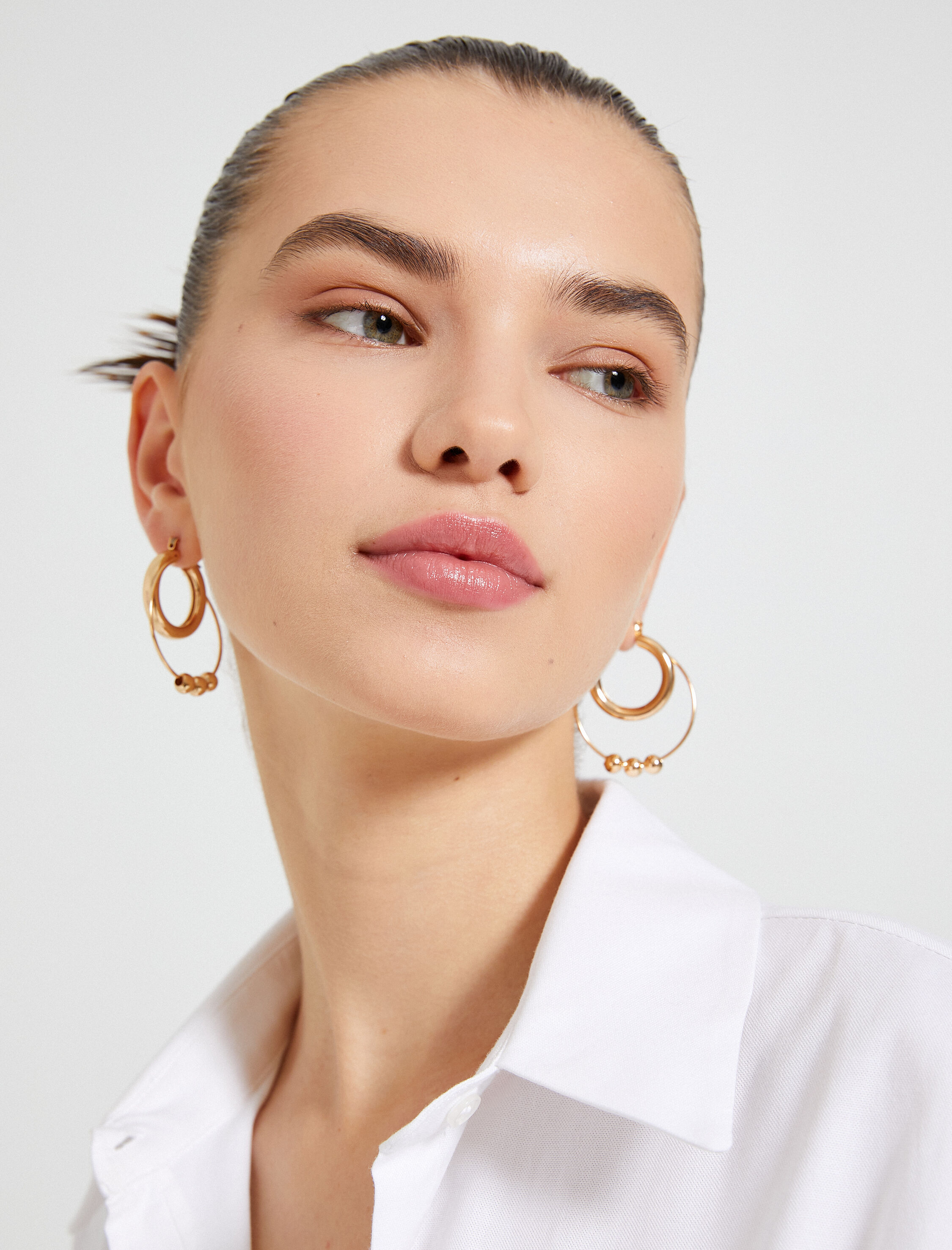  Kadın Halka Küpe İki Sıralı Boncuk Detaylı