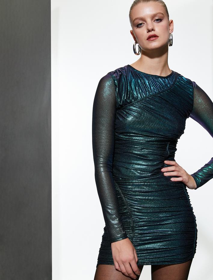  Tül Detaylı Parlak Mini Kalem Elbise Drapeli Uzun Kollu Astarlı
