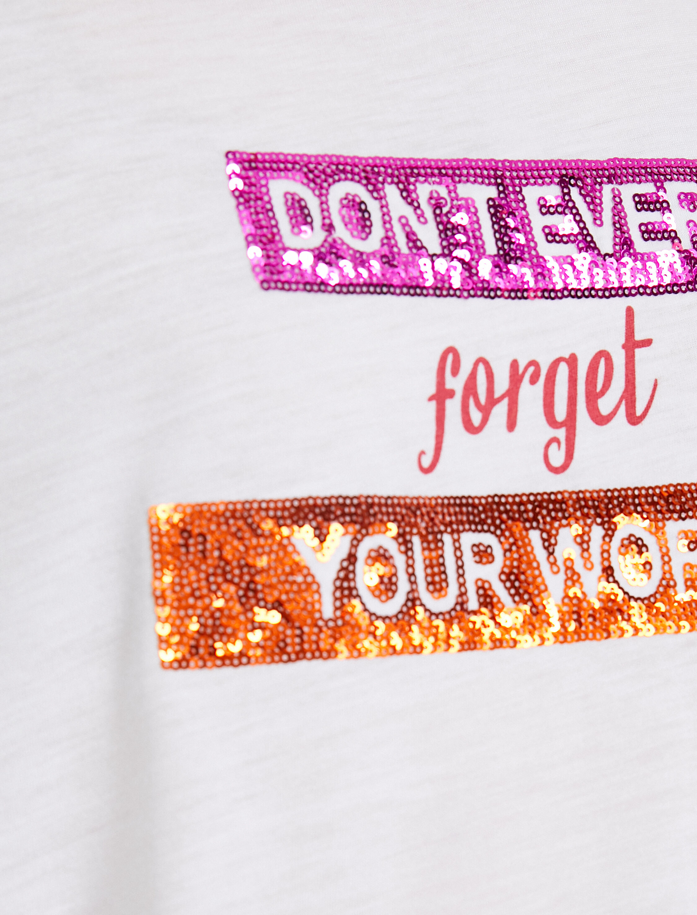   Sloganlı Tişört Baskılı