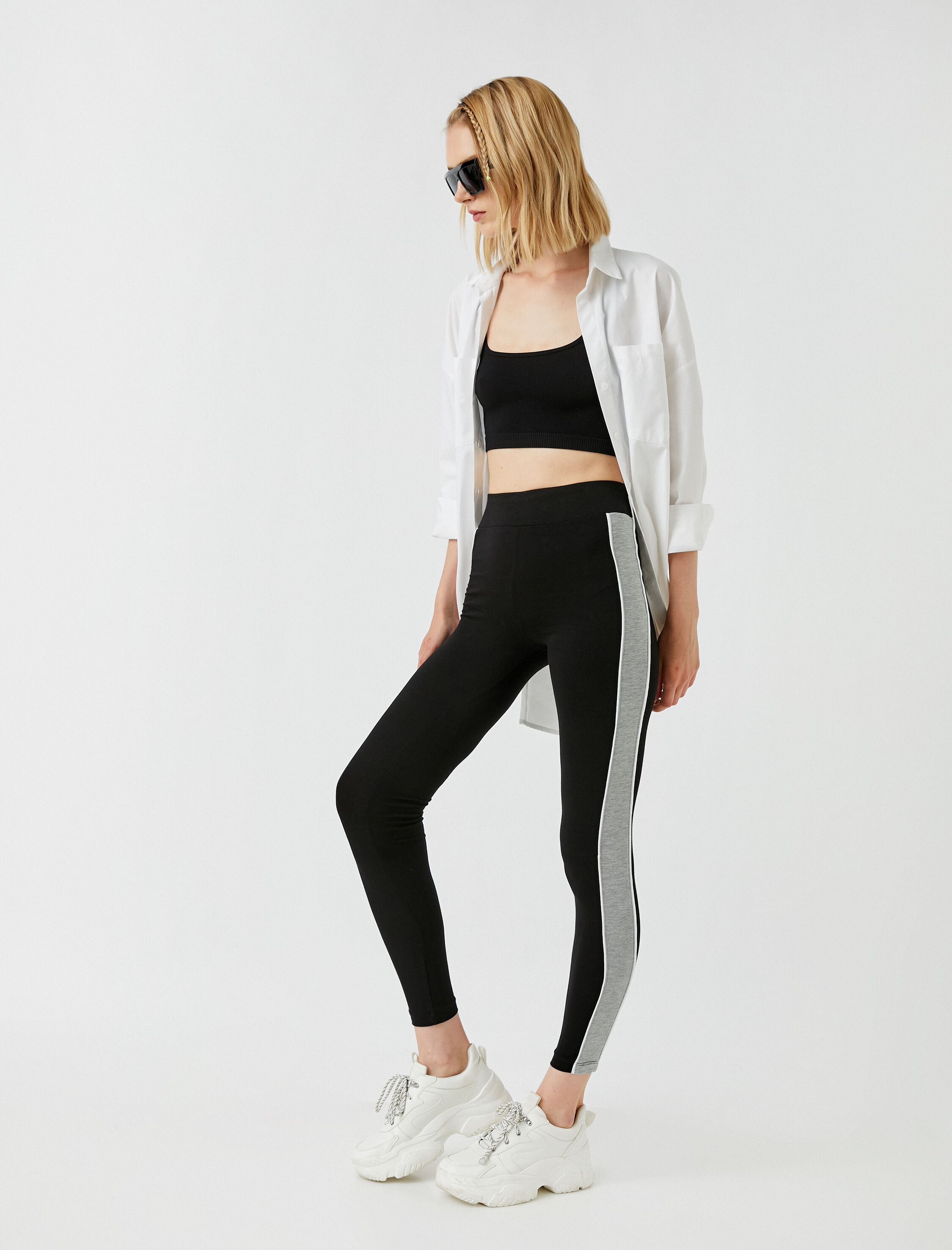   Şerit Detaylı Tayt