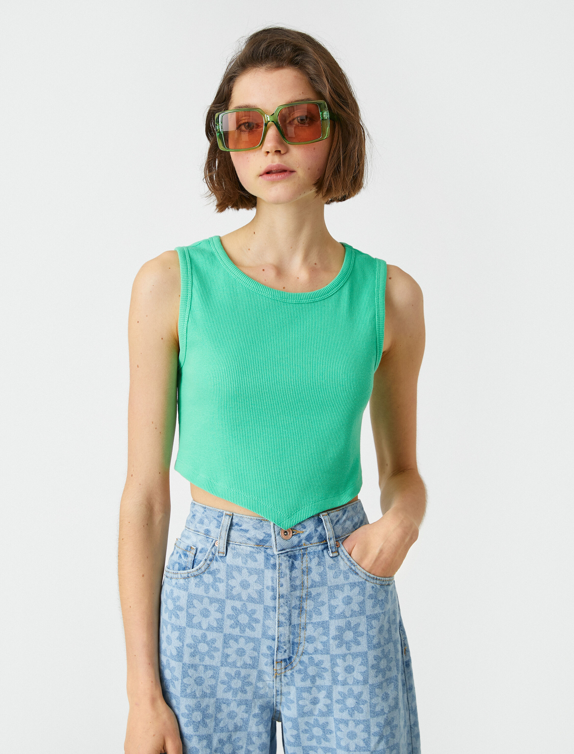   Crop Atlet V Kesim Pamuklu