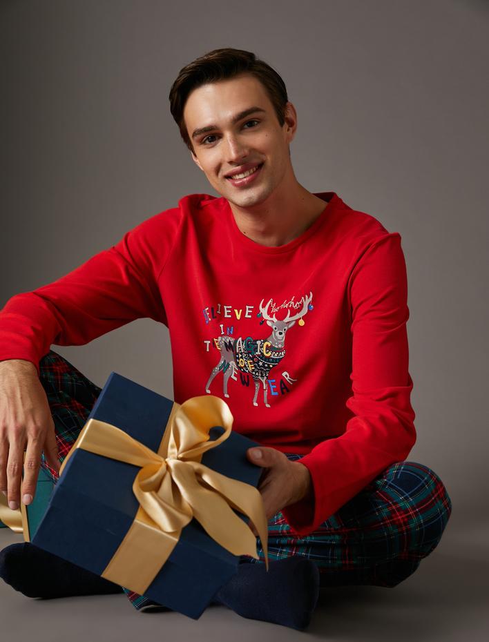  Uzun Kollu Pijama Takımı Yılbaşı Temalı Baskılı