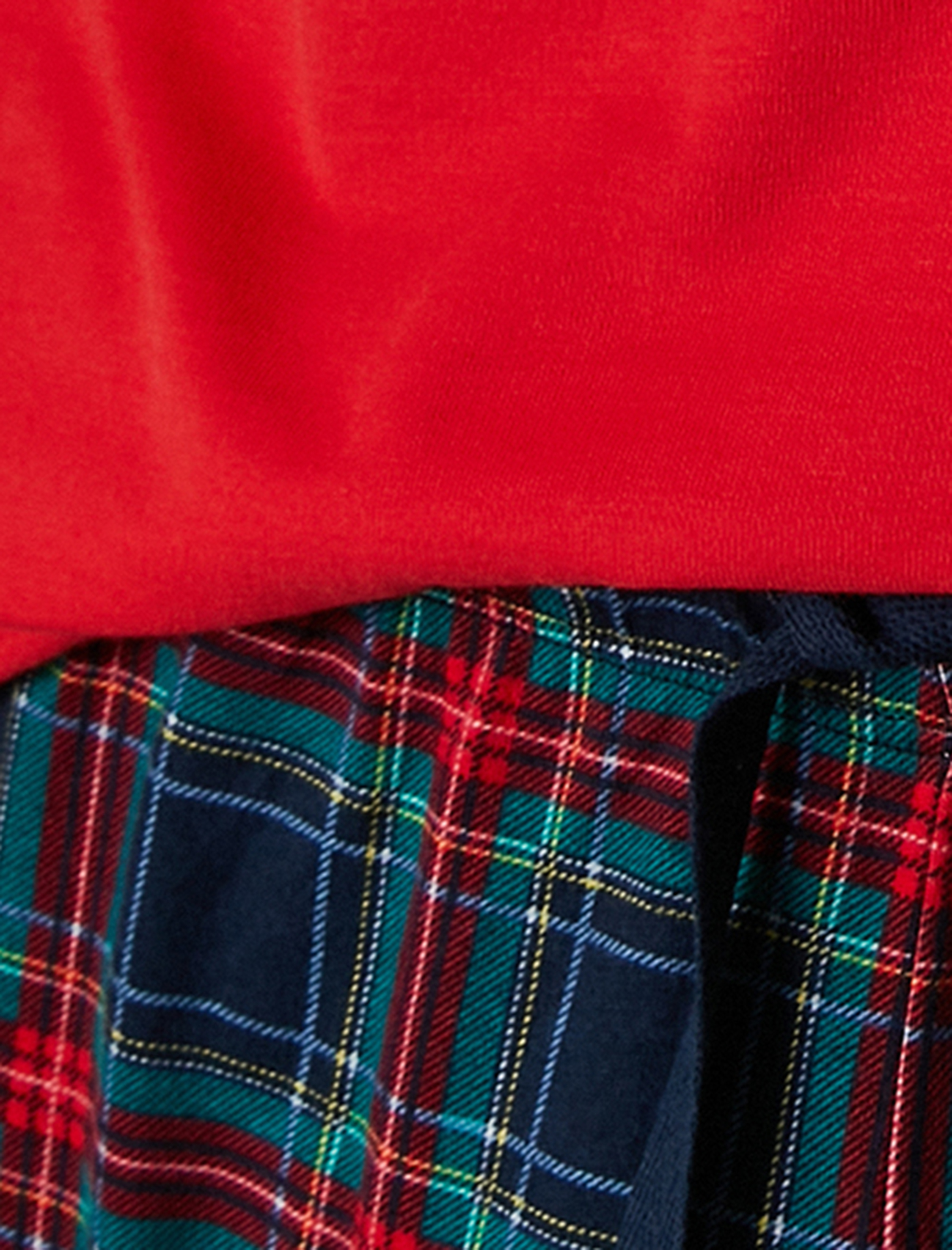   Uzun Kollu Pijama Takımı Yılbaşı Temalı Baskılı