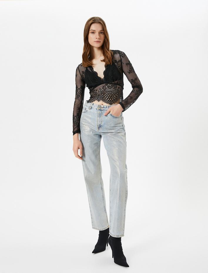  Dantelli Bluz Transparan Crop V Yaka