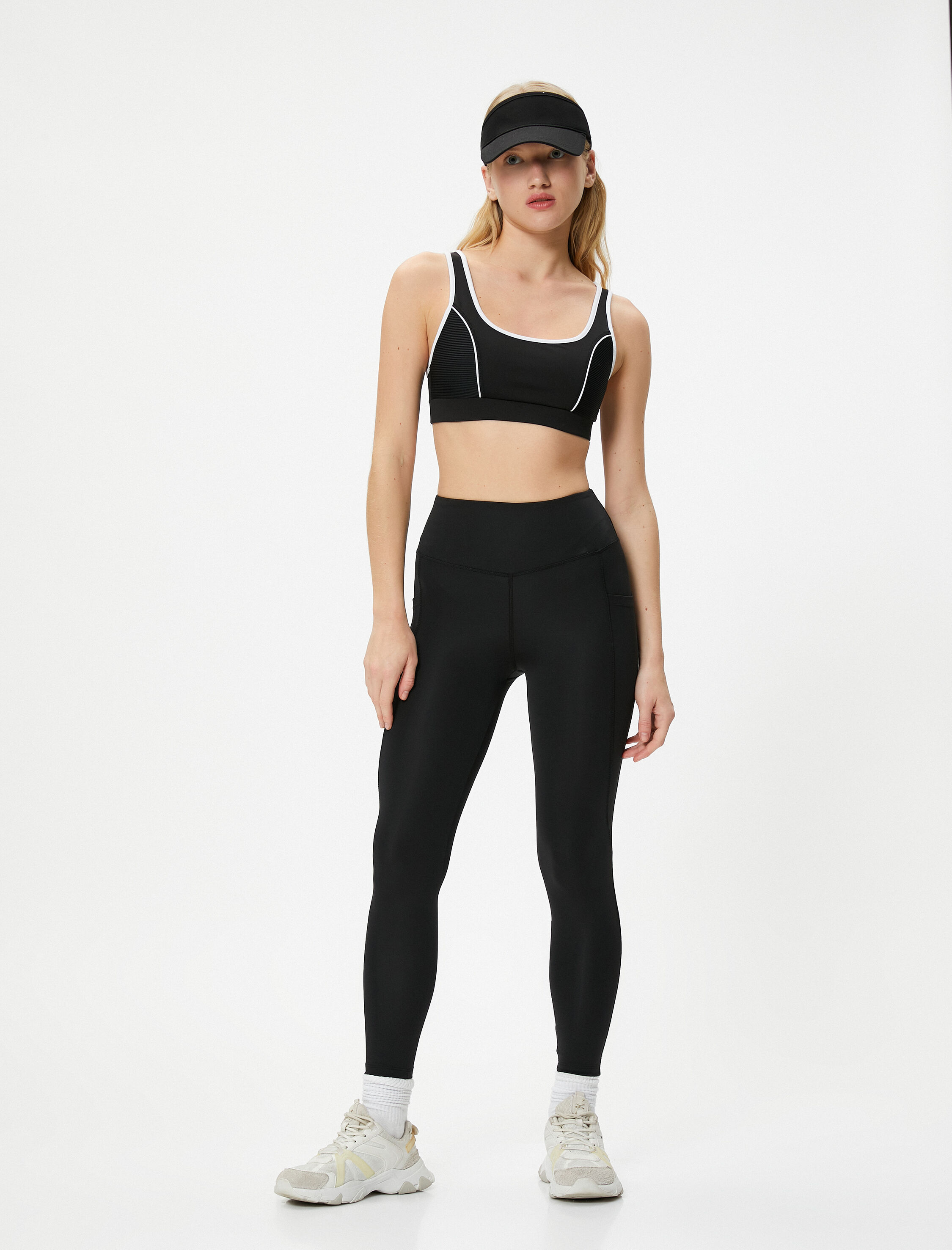   Basic Spor Tayt Yüksek Bel Slim Fit Aplike Cep Detaylı