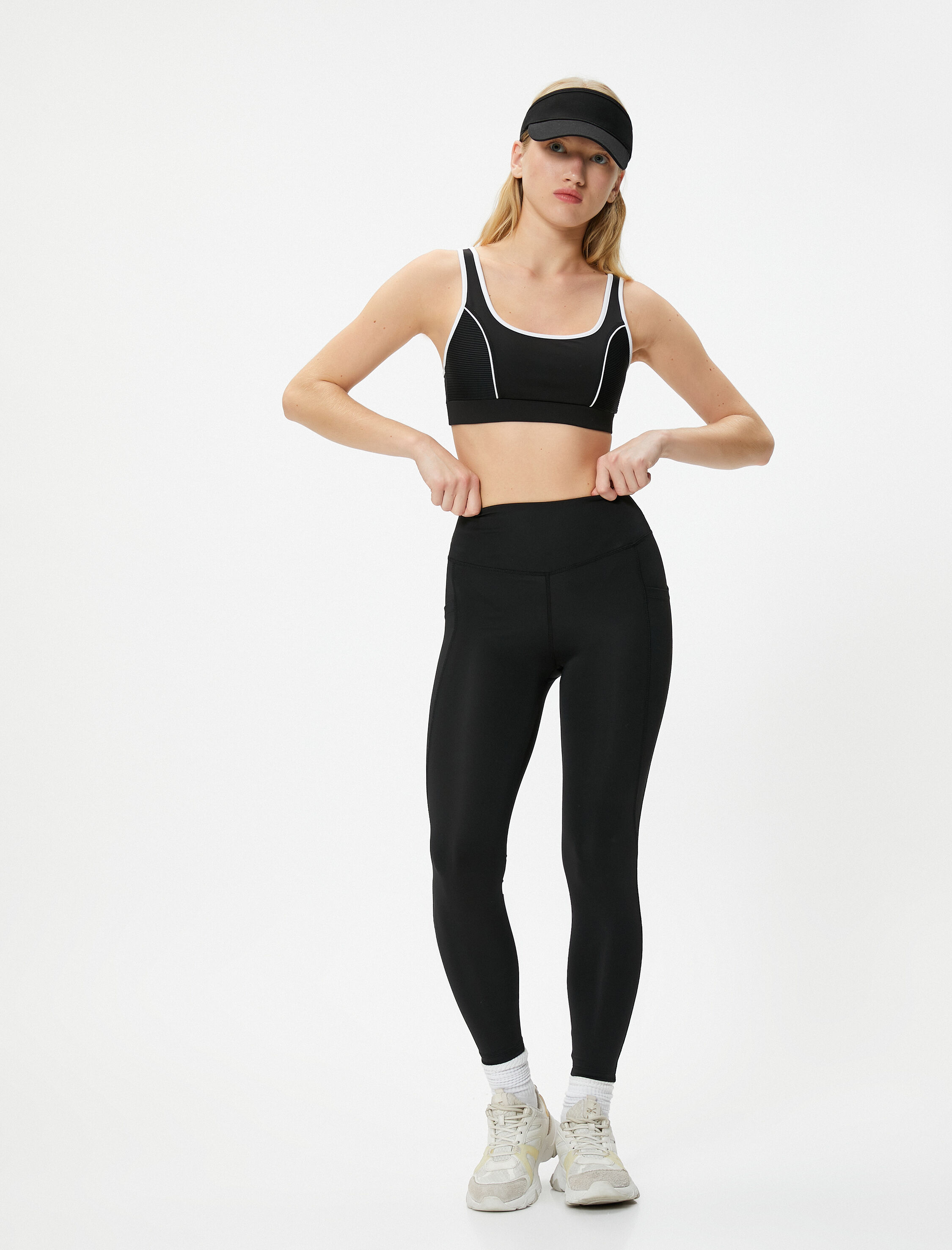   Basic Spor Tayt Yüksek Bel Slim Fit Aplike Cep Detaylı